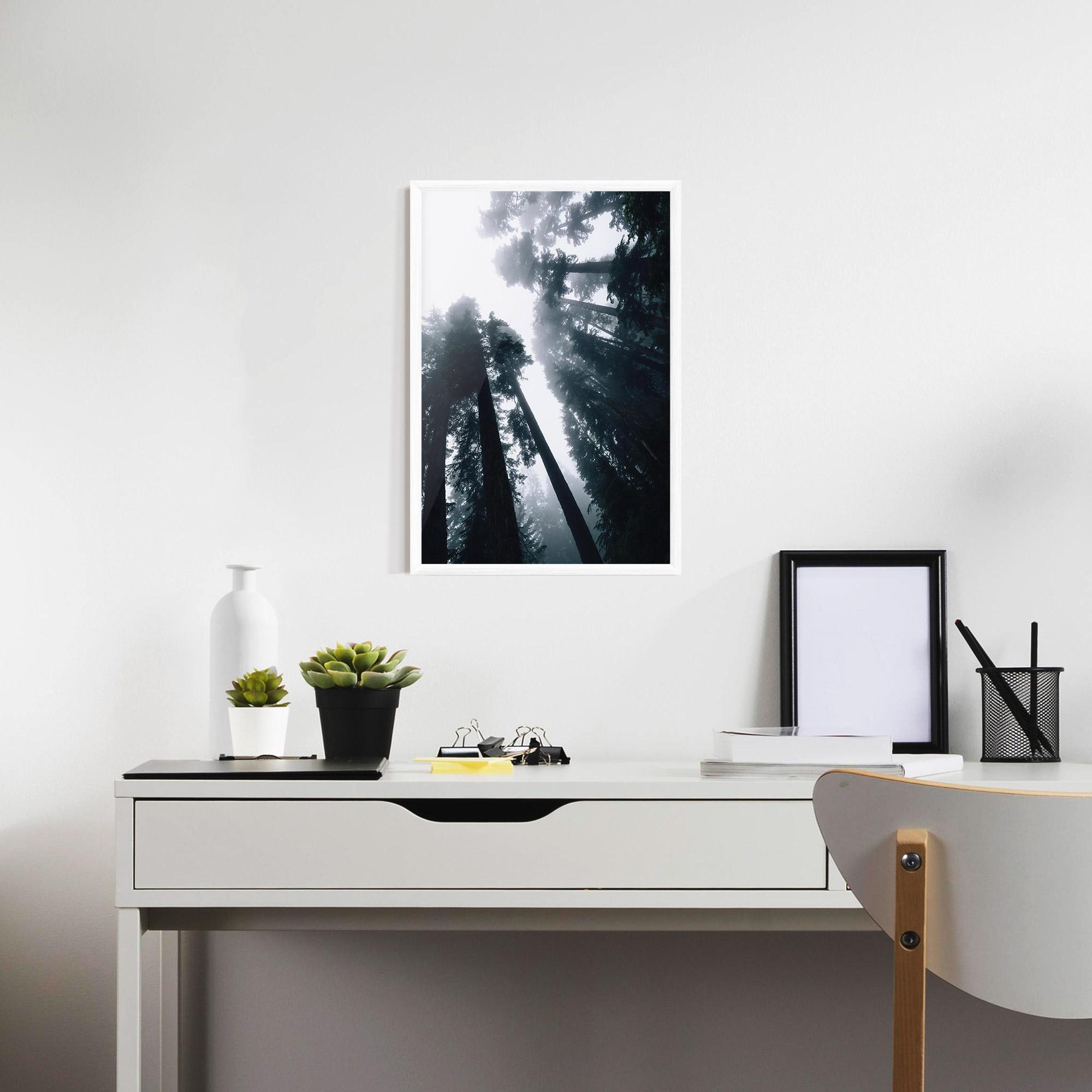 Plakat w Ramie Foggy Big Trees mockup 7