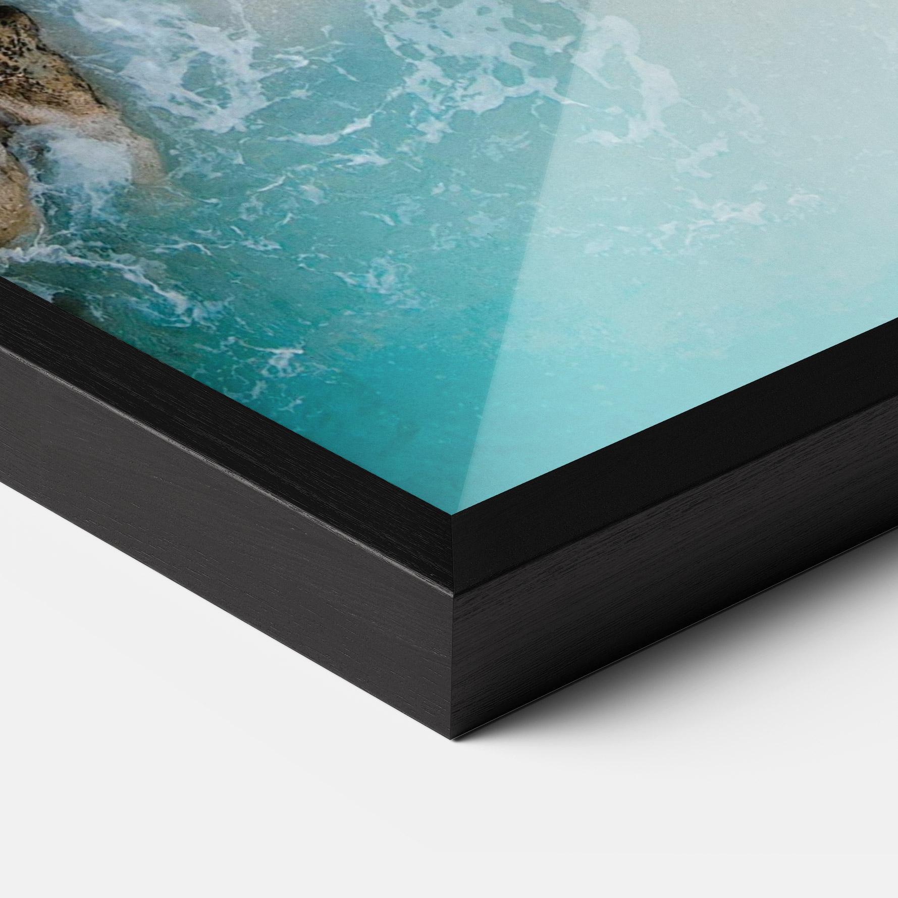 Plakat w Ramie Private White Cave mockup 3