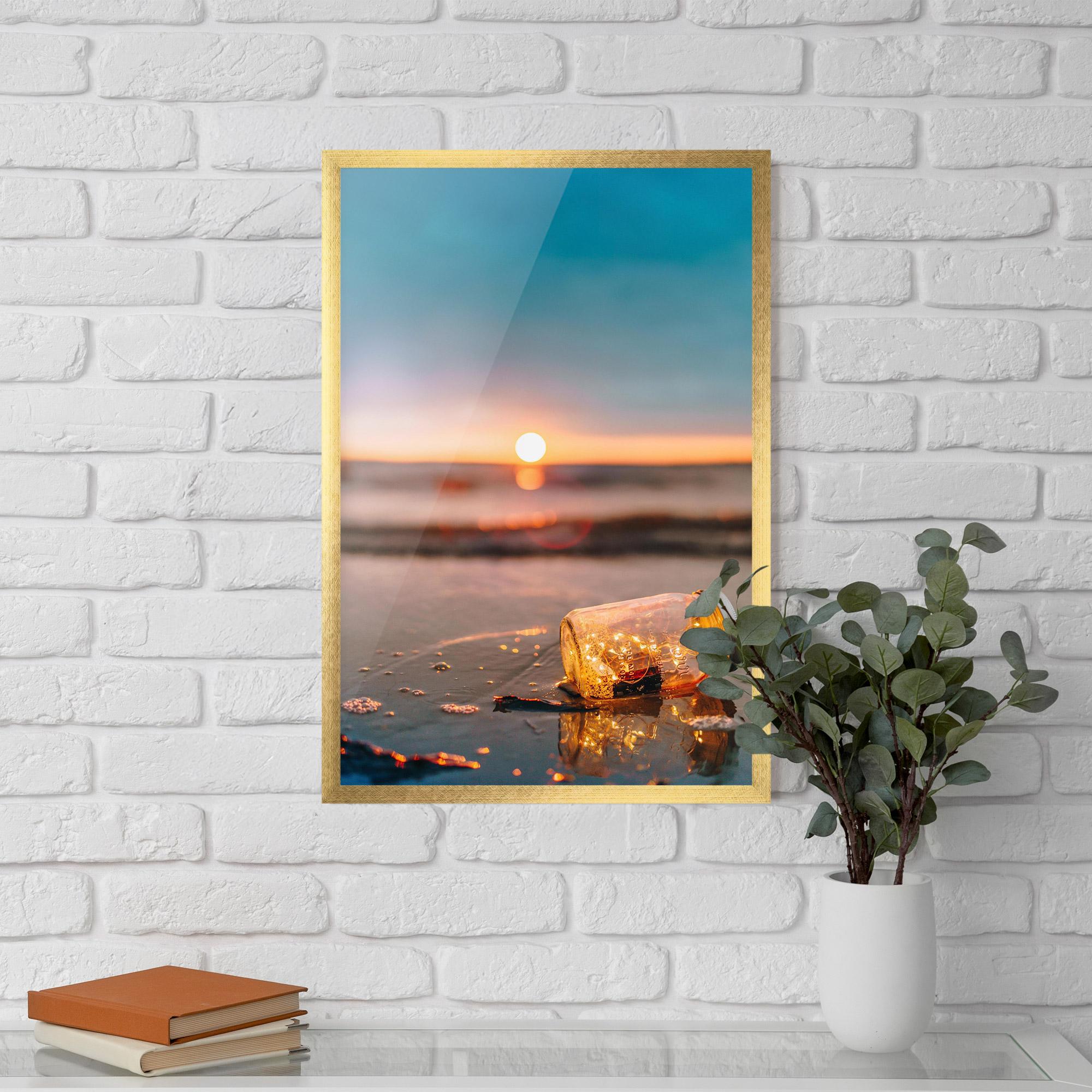 Plakat w Ramie Jar With Lights mockup 5