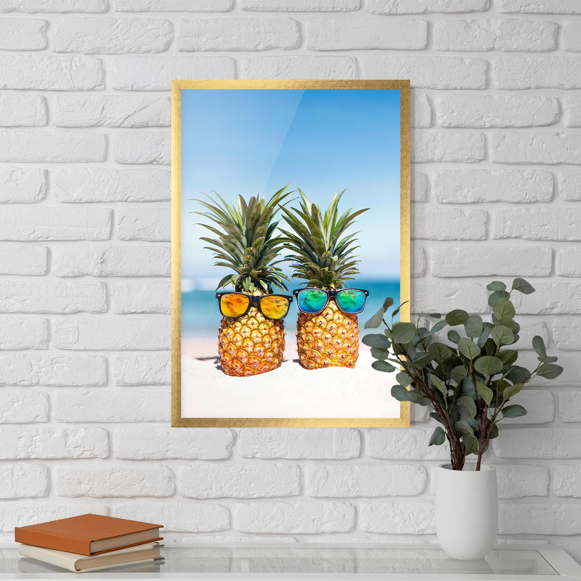 Plakat w Ramie Trendy Sunglasses mockup 5