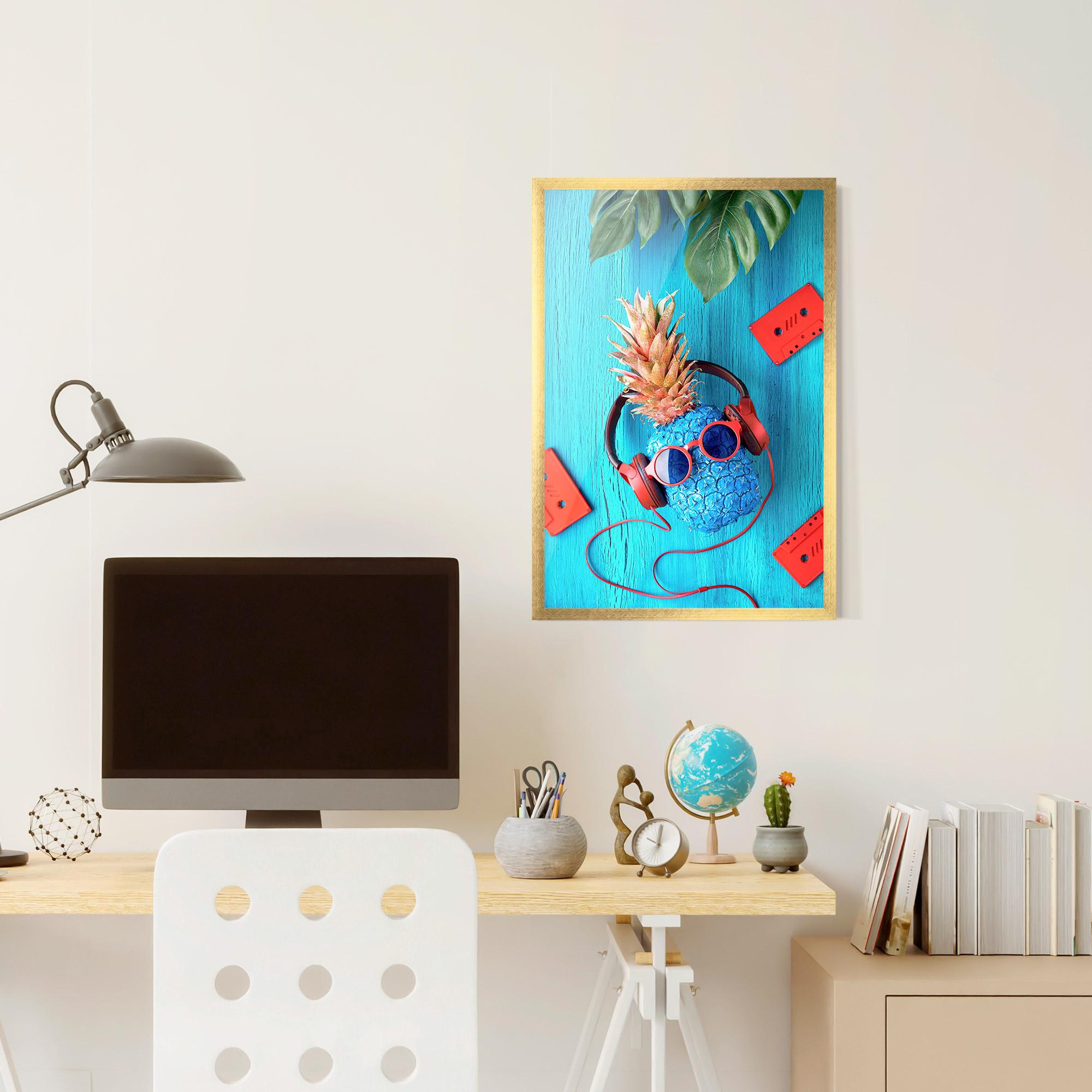 Plakat w Ramie Pineapple On Blue mockup 6