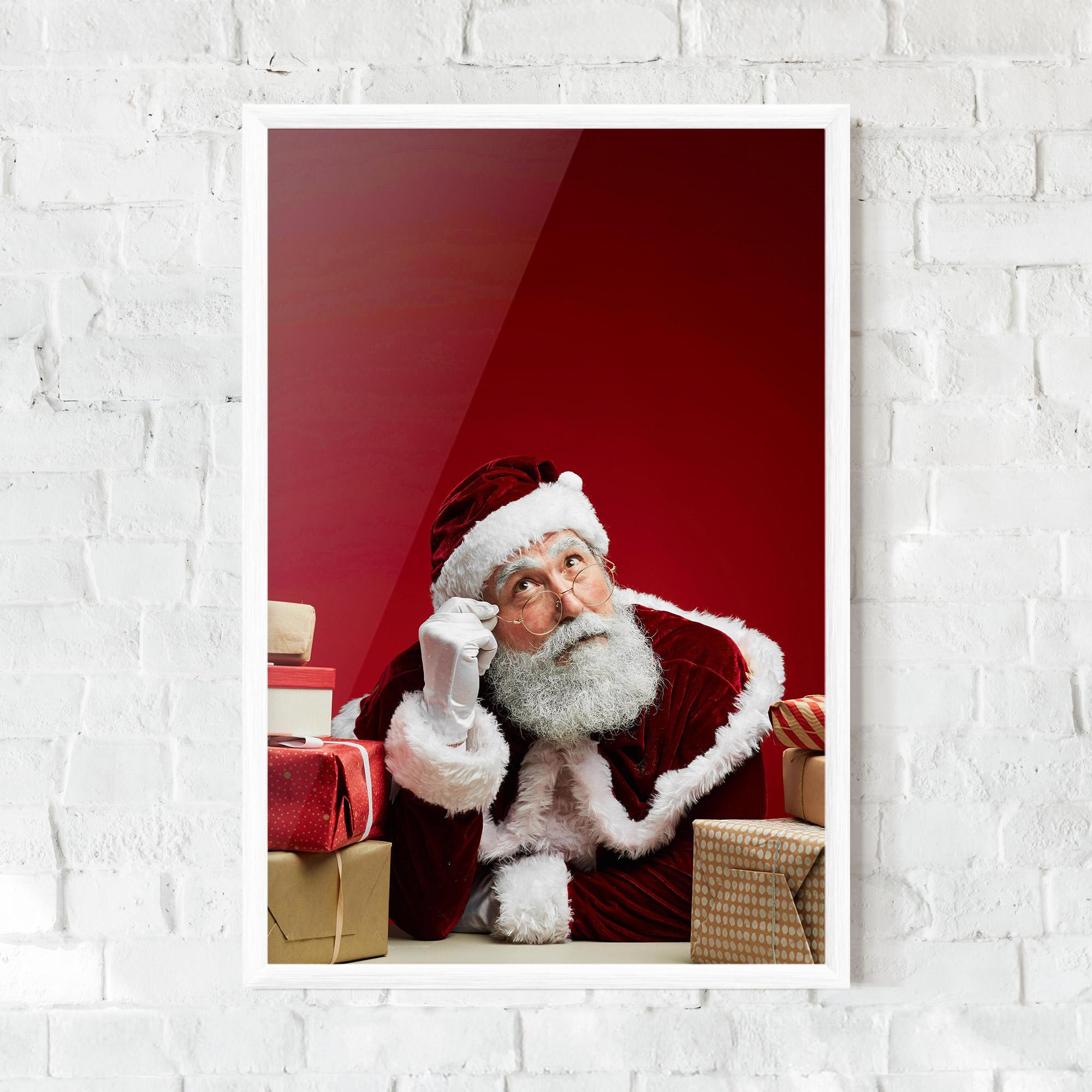 Plakat w Ramie Pensive Santa mockup 0
