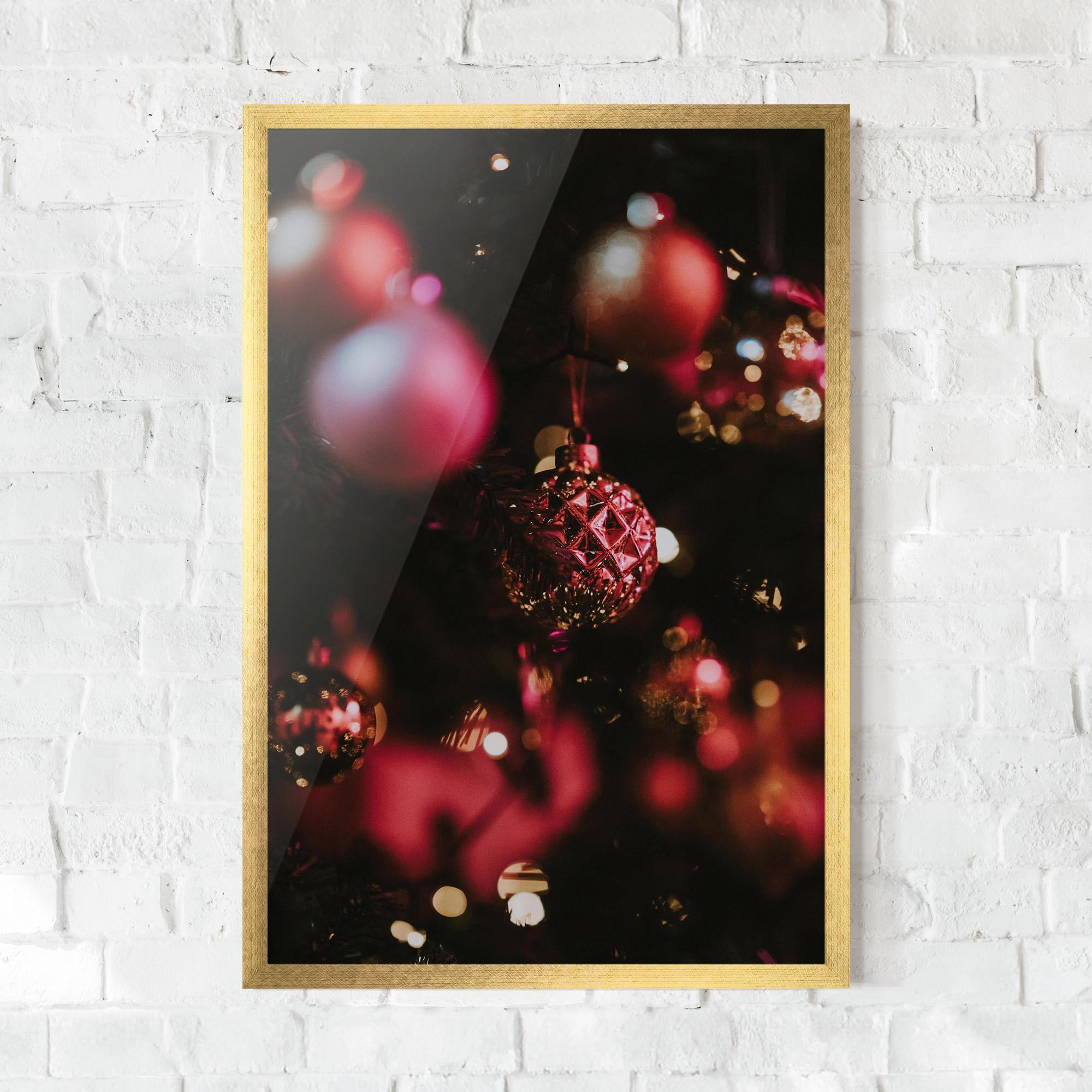 Plakat w Ramie Dark Pink Christmas Balls mockup 0