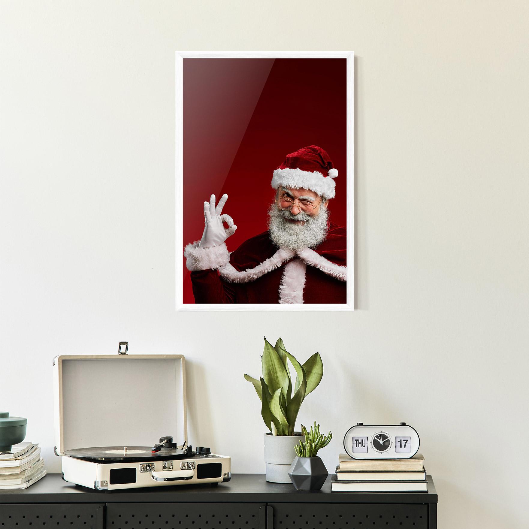 Plakat w Ramie Santa Approves mockup 2