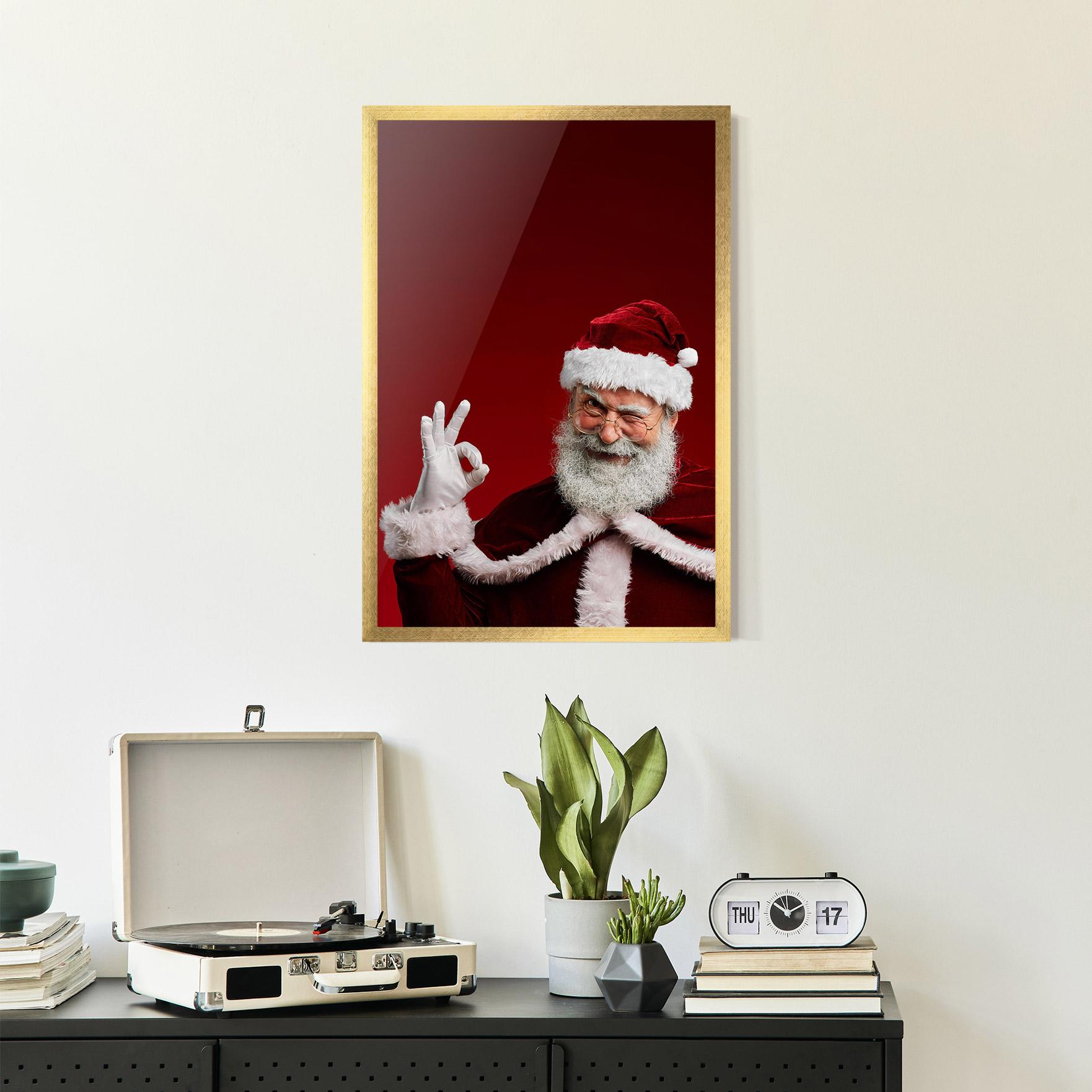 Plakat w Ramie Santa Approves mockup 2