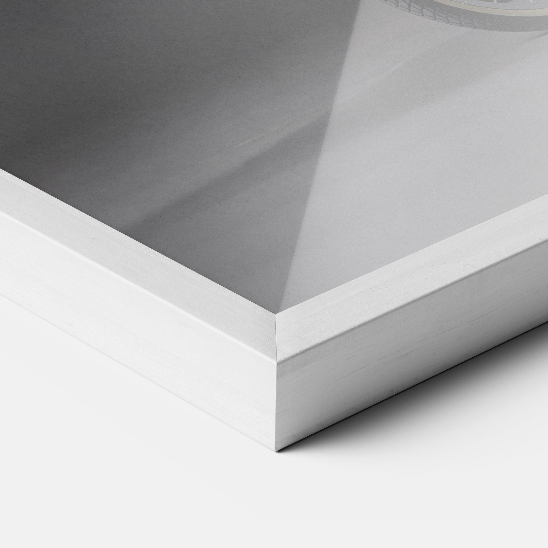 Plakat w Ramie Santa Rides Bicycle mockup 3