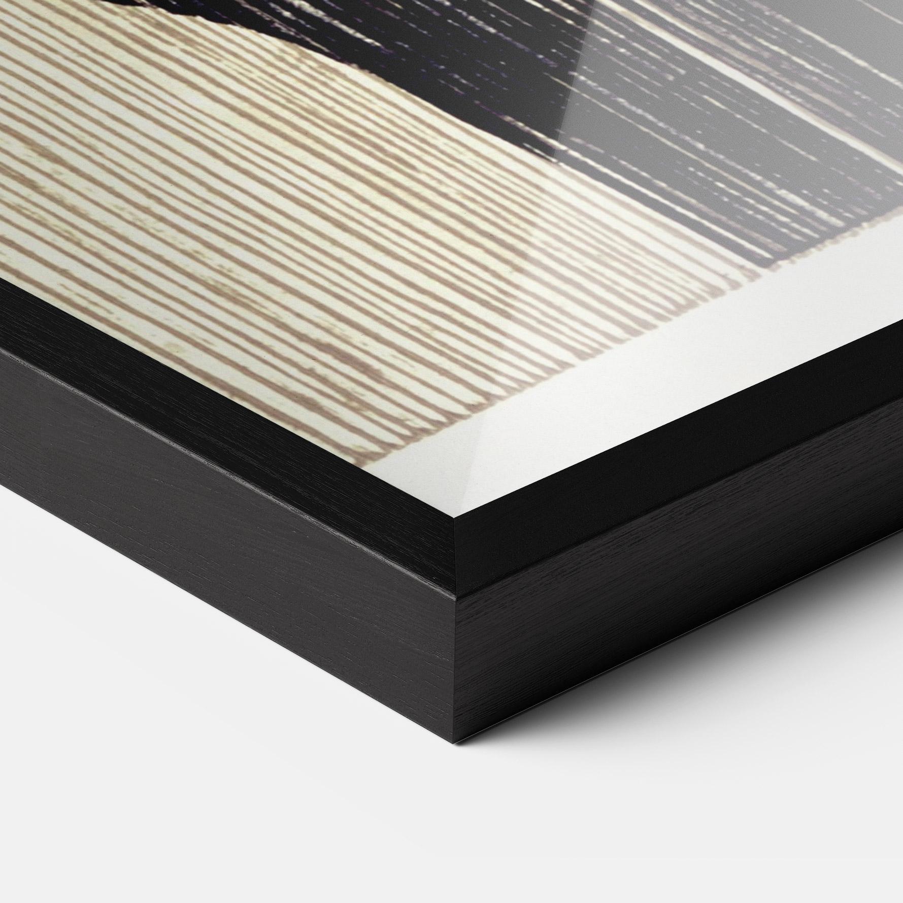 Plakat w Ramie Kiss mockup 3