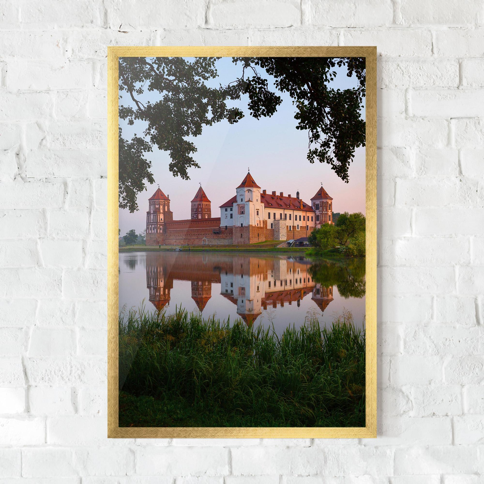 Plakat w Ramie Ancient Castle Morning mockup 0