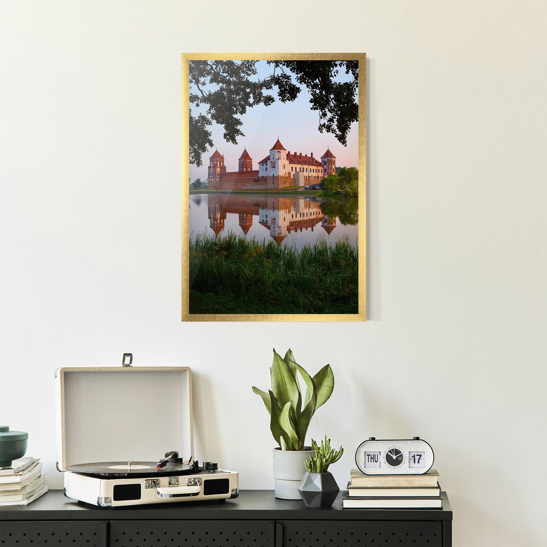 Plakat w Ramie Ancient Castle Morning mockup 2