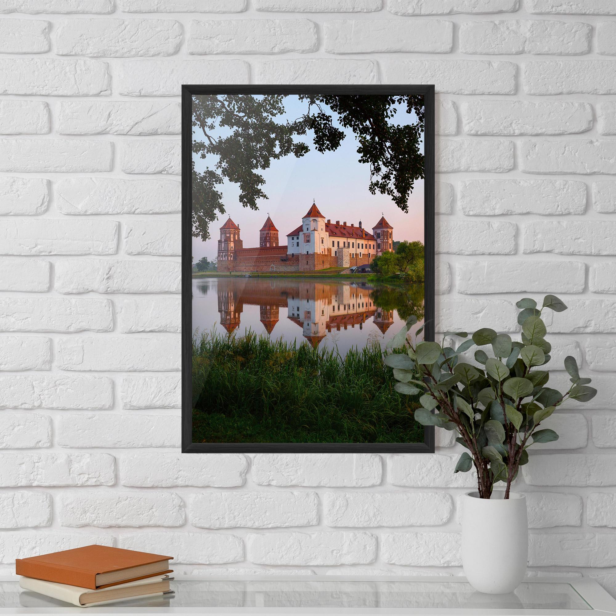 Plakat w Ramie Ancient Castle Morning mockup 5