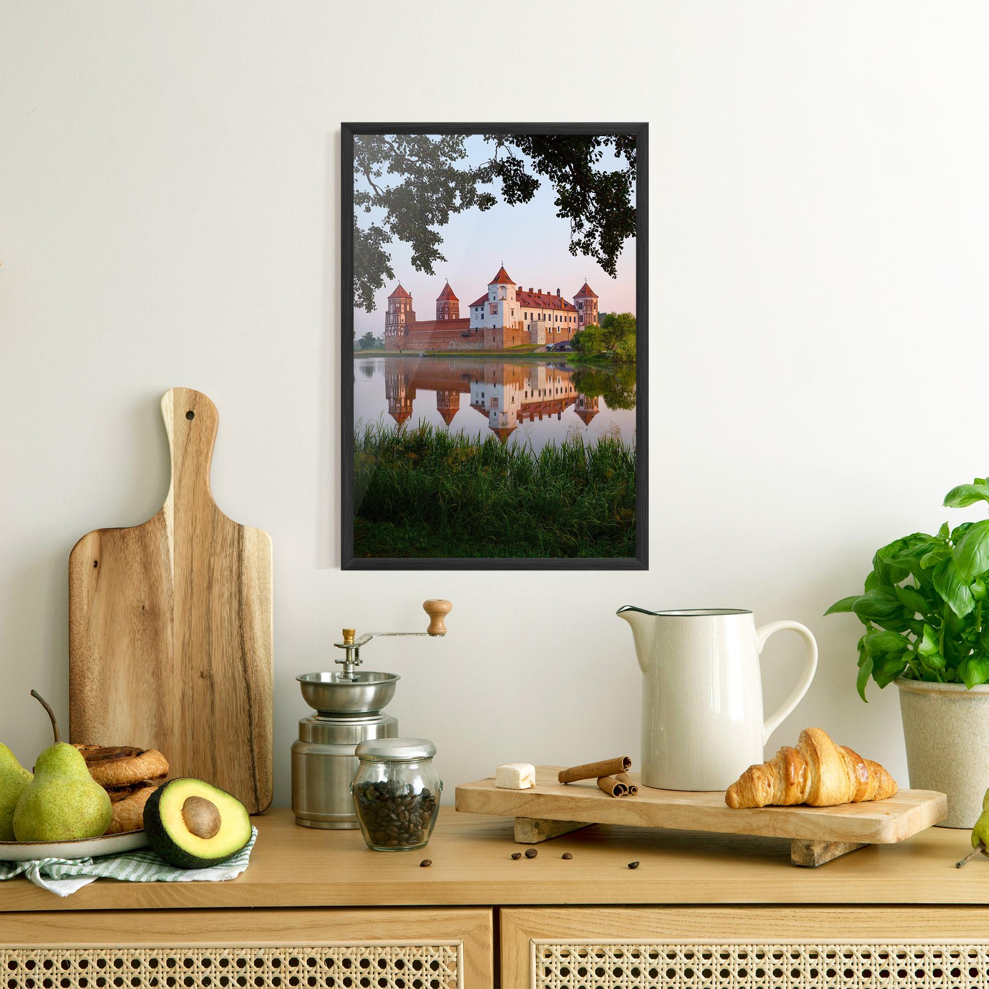 Plakat w Ramie Ancient Castle Morning mockup 8