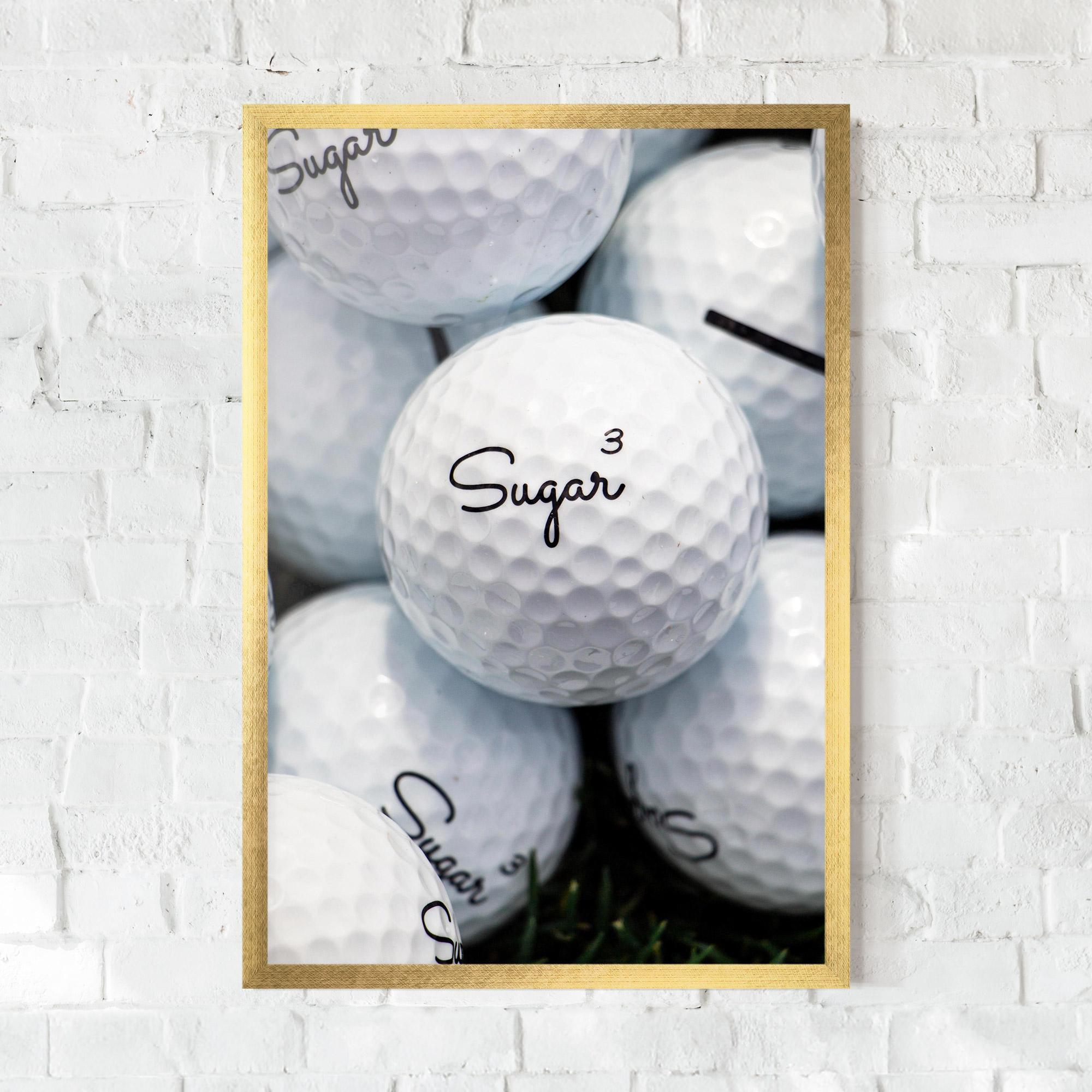 Plakat w Ramie Sugar Ball Close Up mockup 0