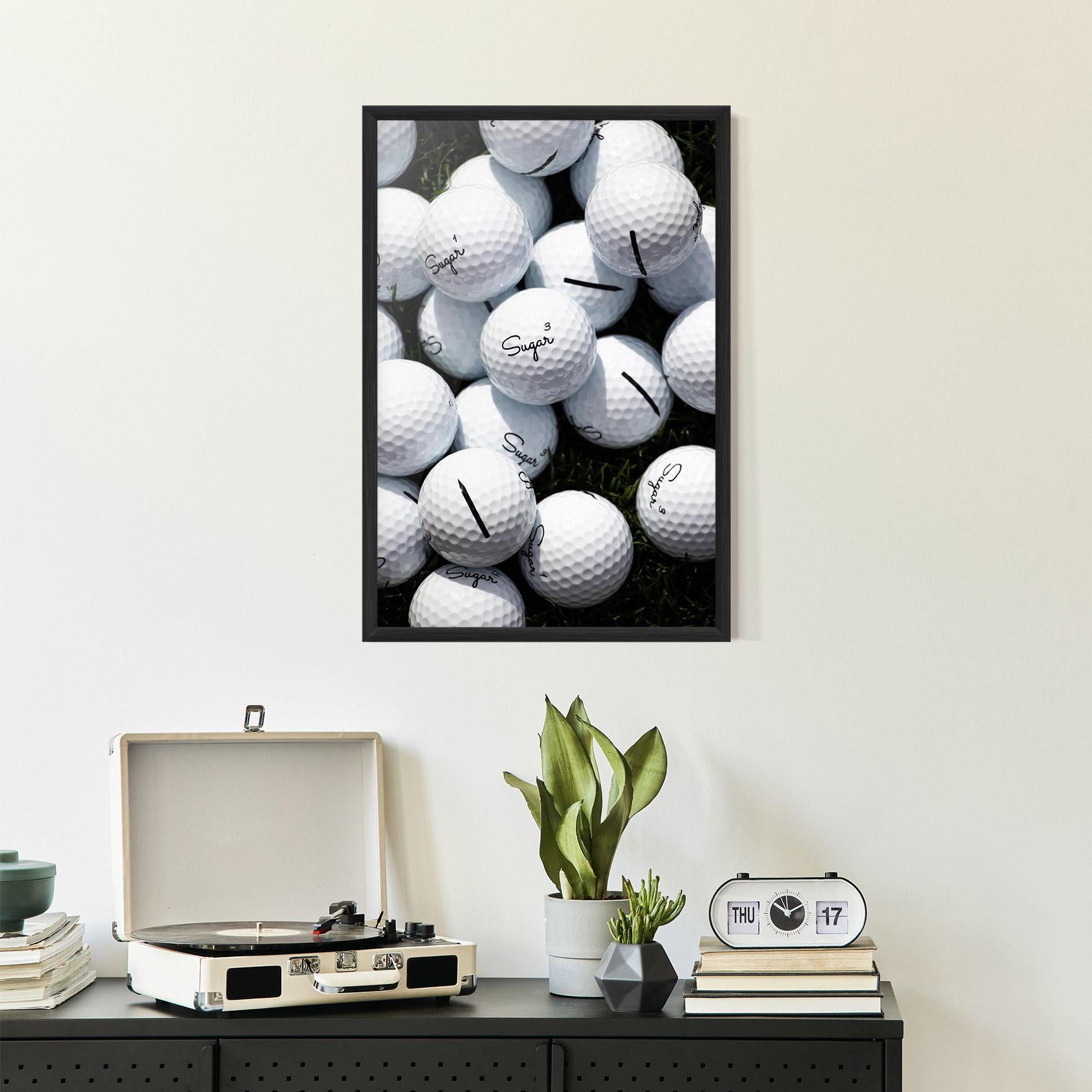 Plakat w Ramie White Sugar Golf Balls mockup 2