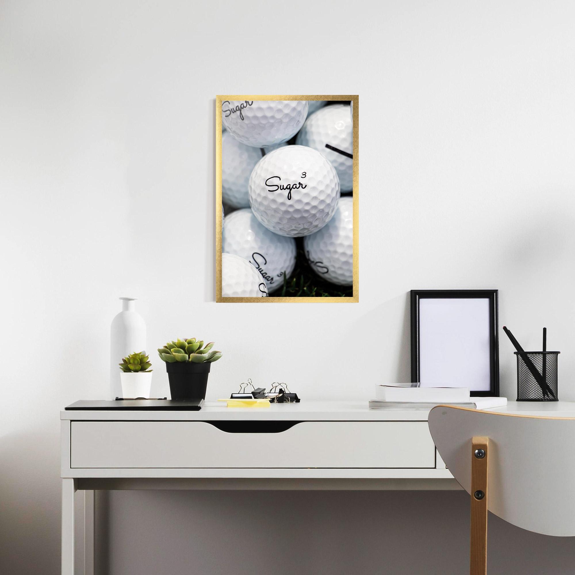 Plakat w Ramie Sugar Ball Close Up mockup 7