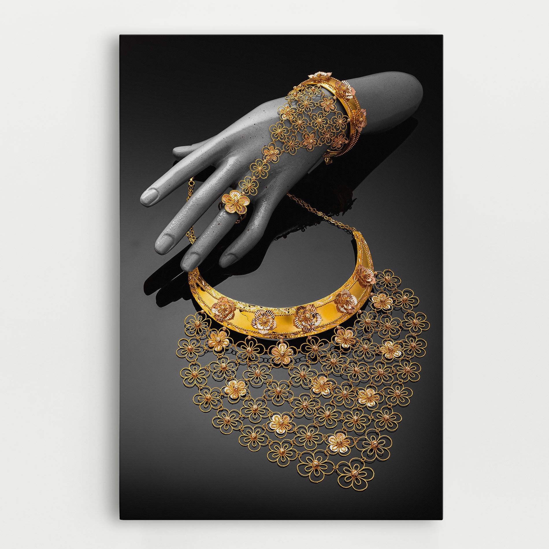 Golden Jewelery Set mockup 0