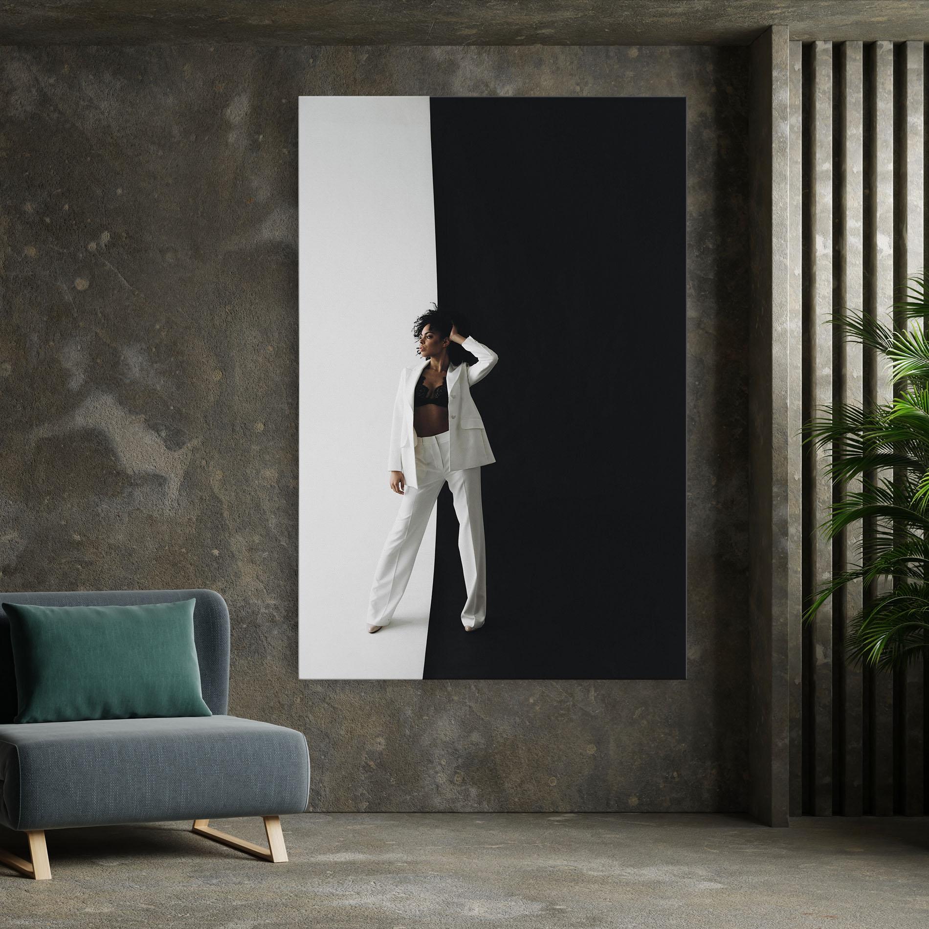 Obraz na Płótnie African Girl White Outfit mockup 7