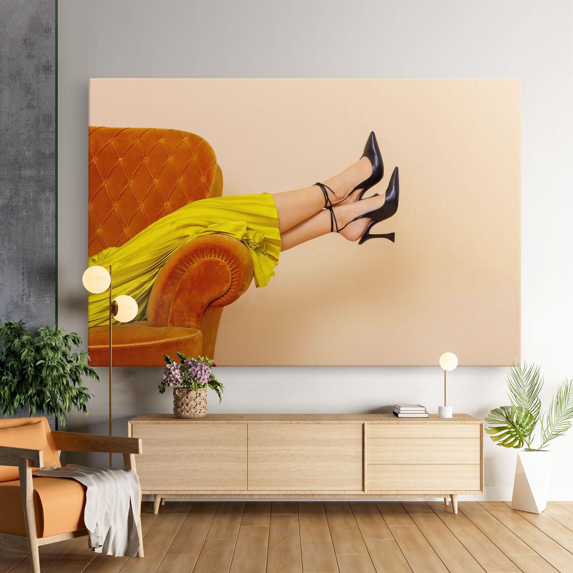 Obraz na Płótnie Black Heals On Cream mockup 9