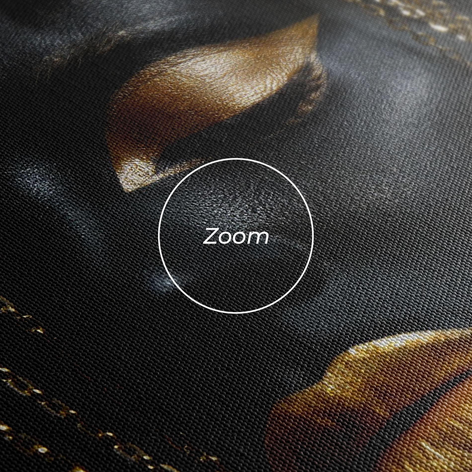 Obraz na Płótnie Chain Gold Eyelids mockup 3