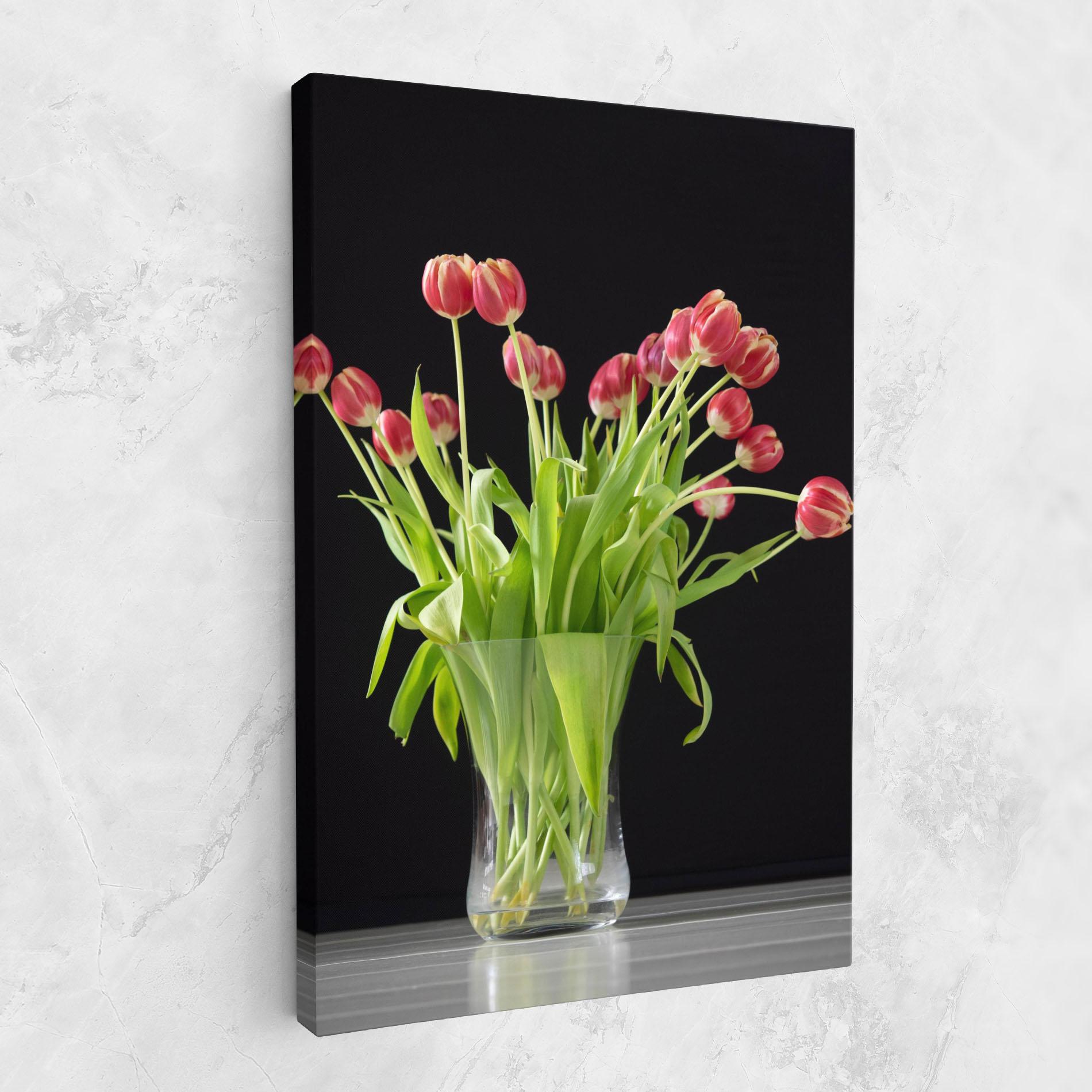 Obraz na Płótnie Tiny Tulips Vase mockup 1