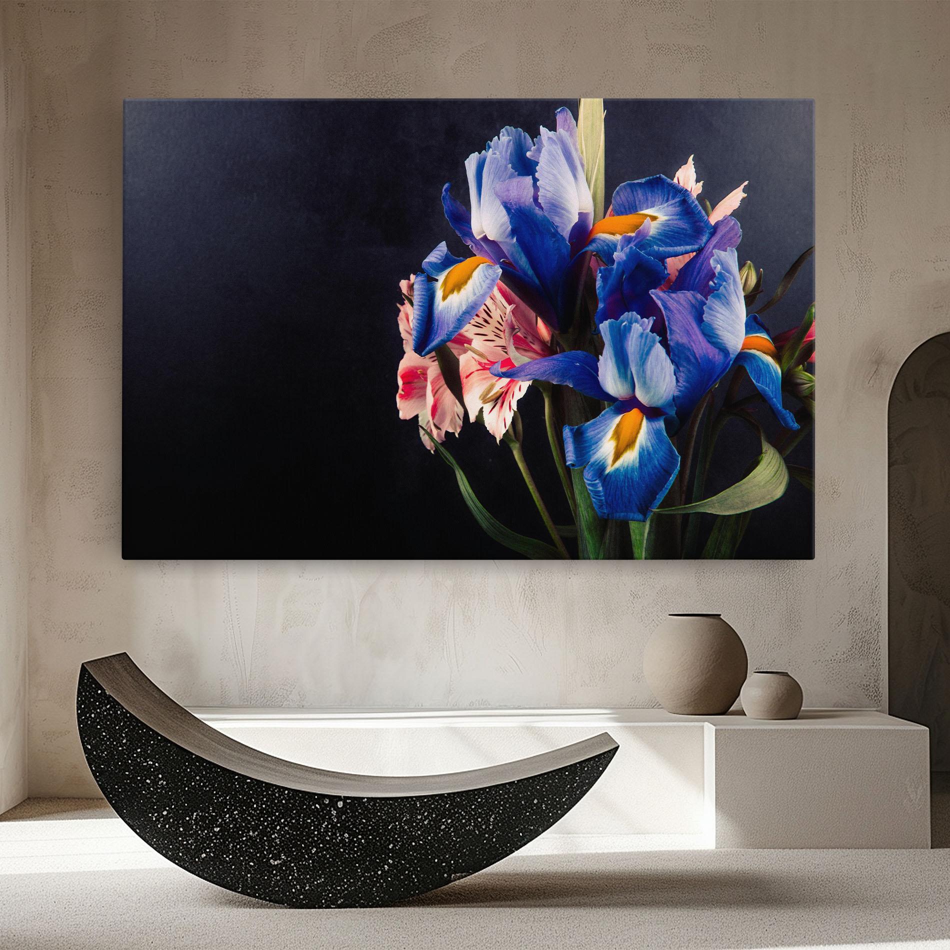 Obraz na Płótnie Iris Bouquet mockup 8