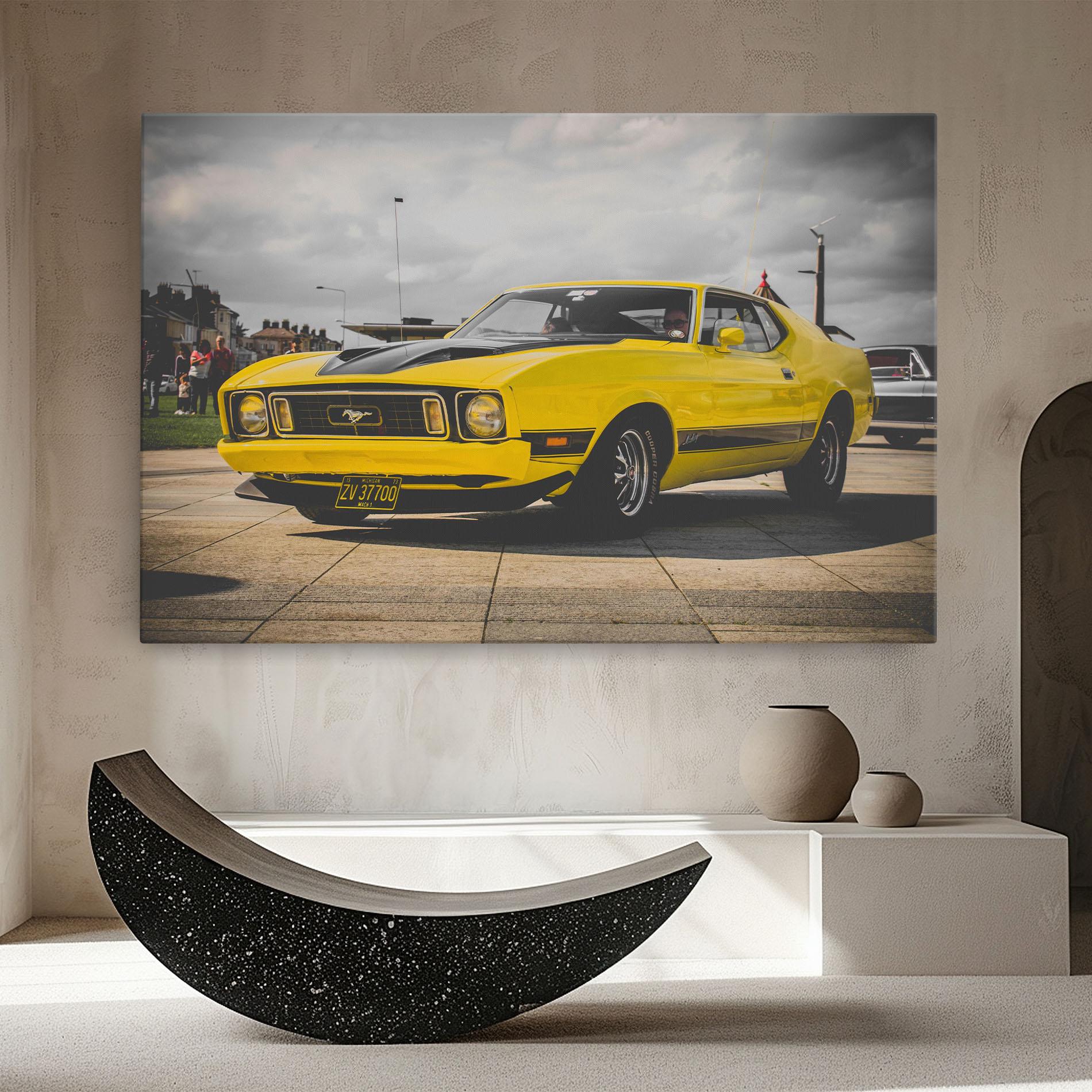 Obraz na Płótnie Vintage Yellow Car mockup 8