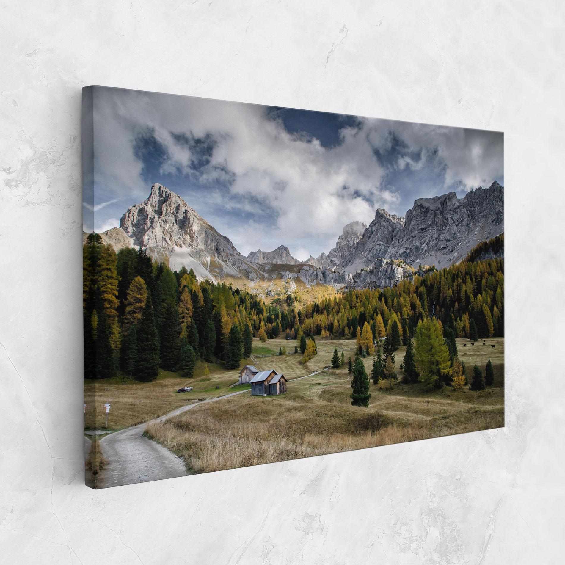 Obraz na Płótnie Cloudy Mountains View mockup 1