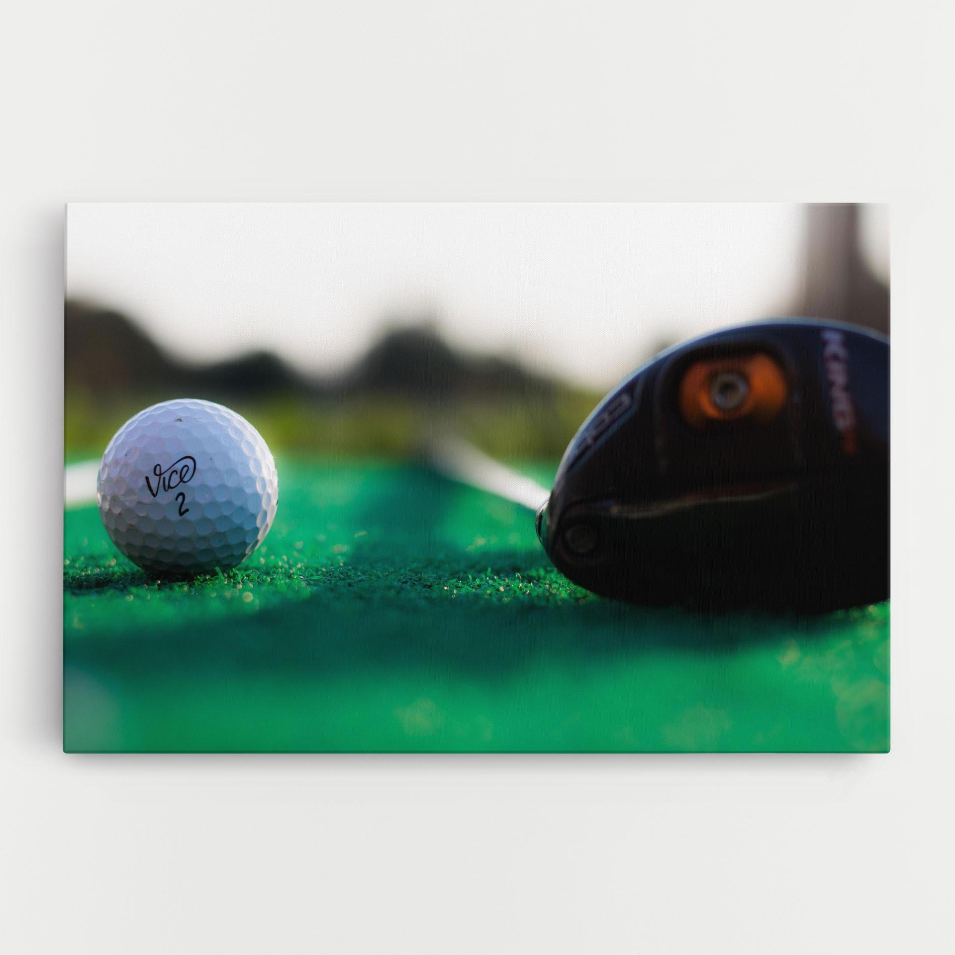 Obraz na Płótnie Green Grass Golf Ball mockup 0