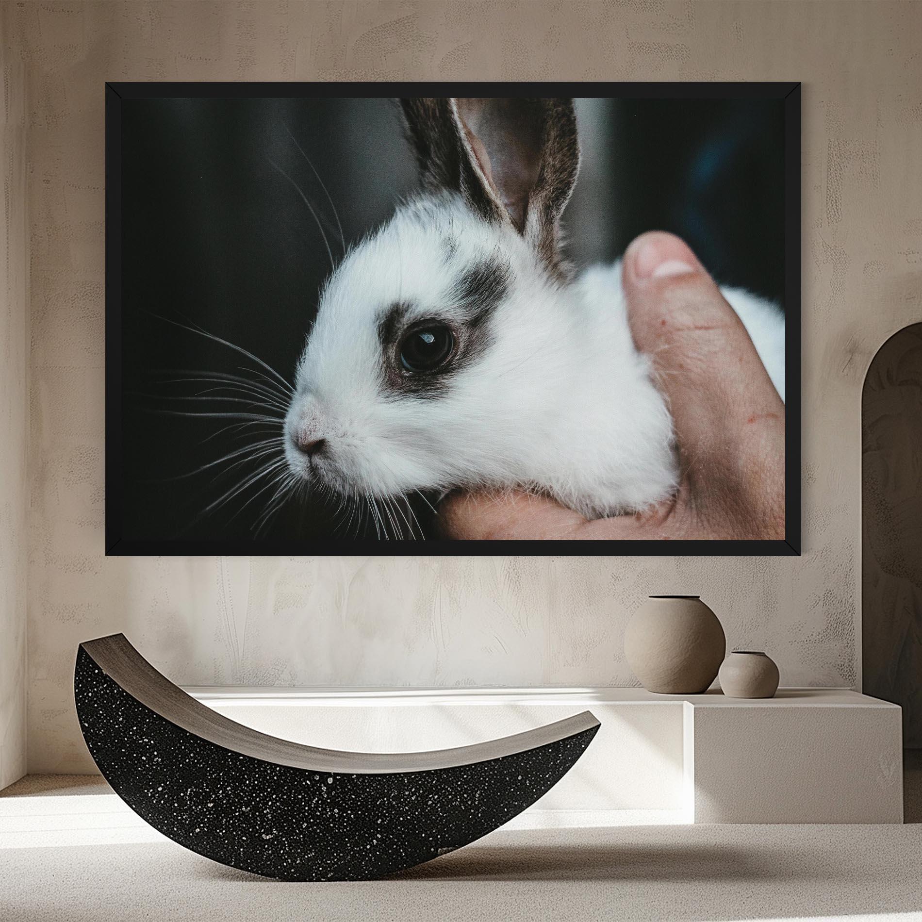 Obraz na Płótnie Holding Cute Bunny mockup 8