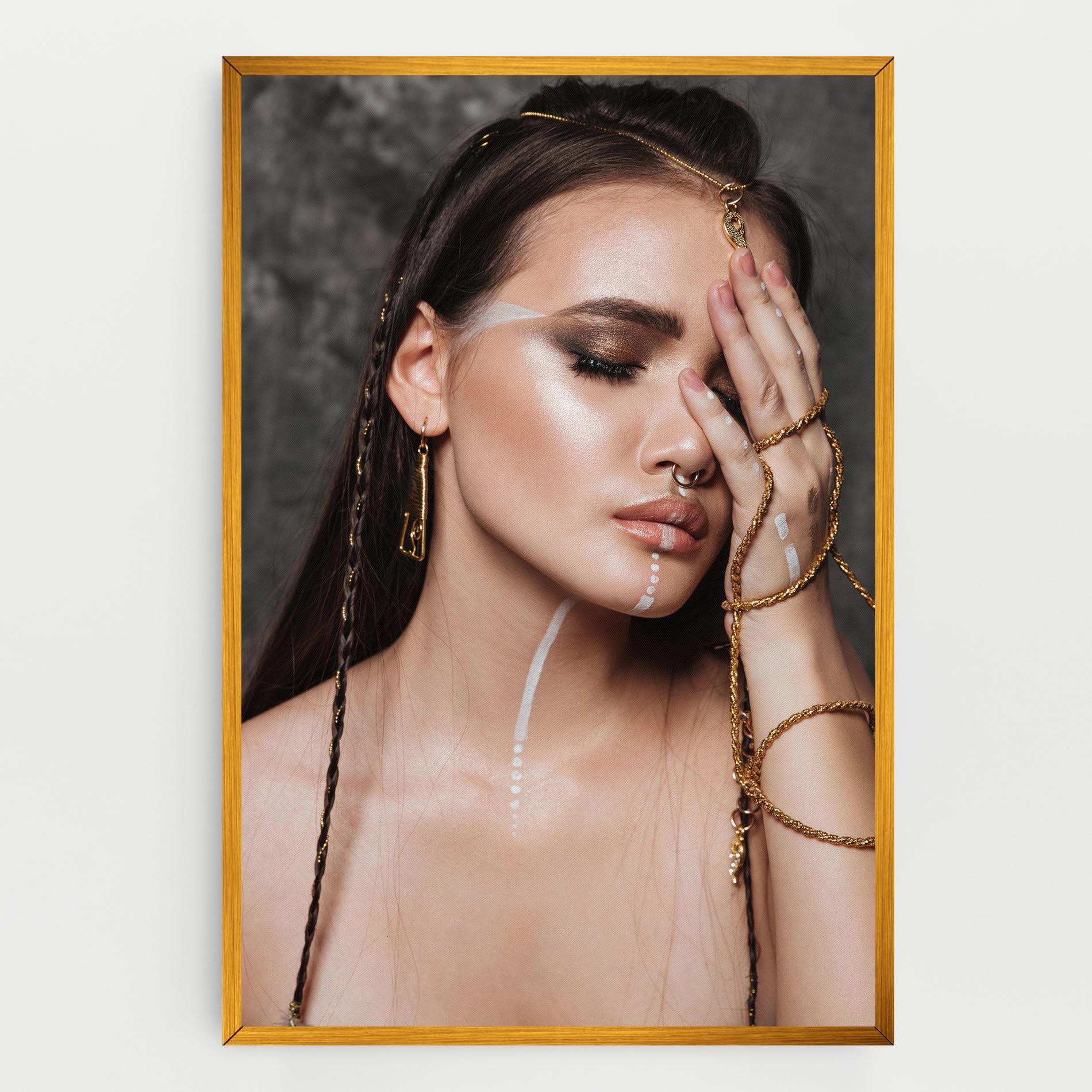 Obraz na Płótnie Gold Hand Accessory mockup 0