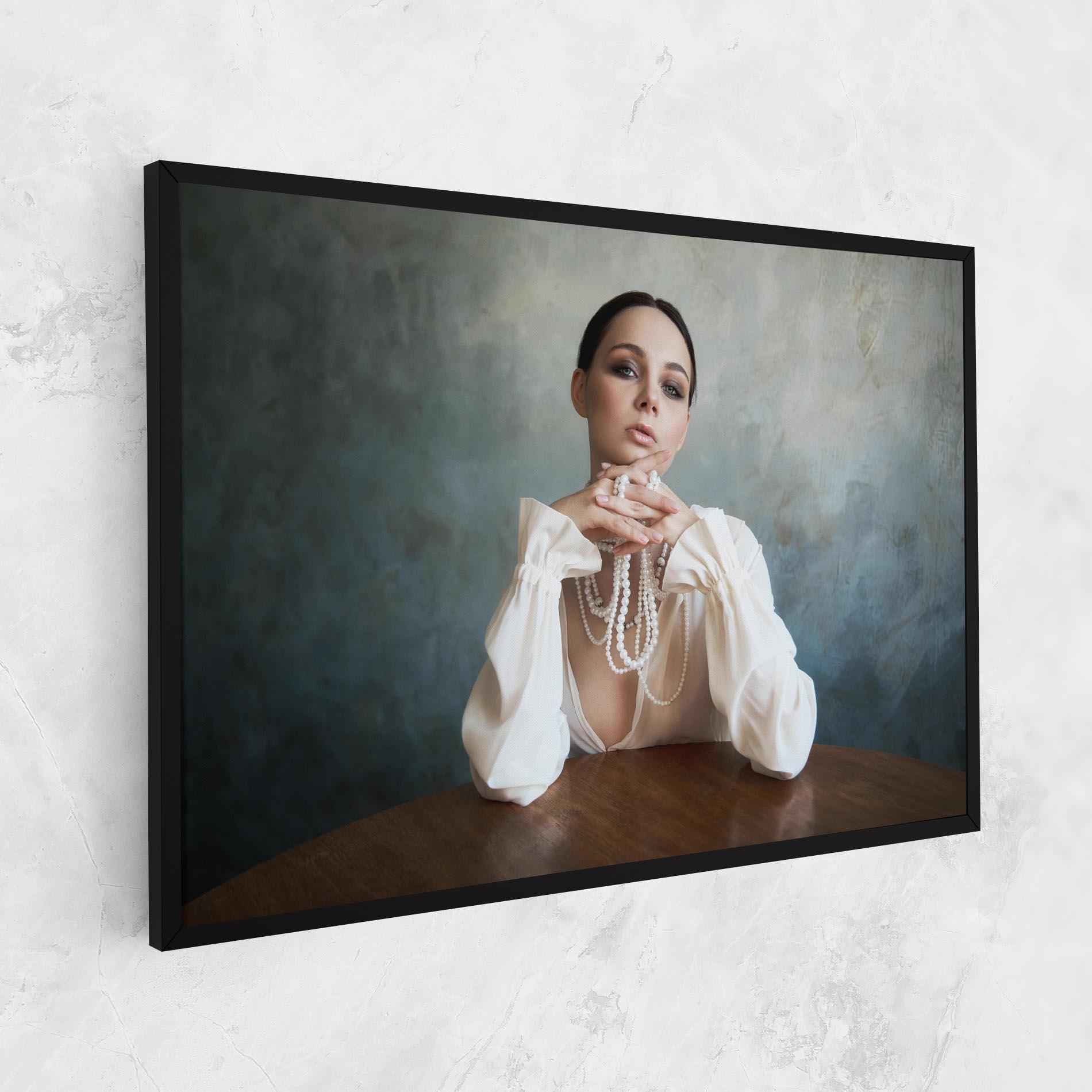 Obraz na Płótnie Girl White Pearls mockup 1