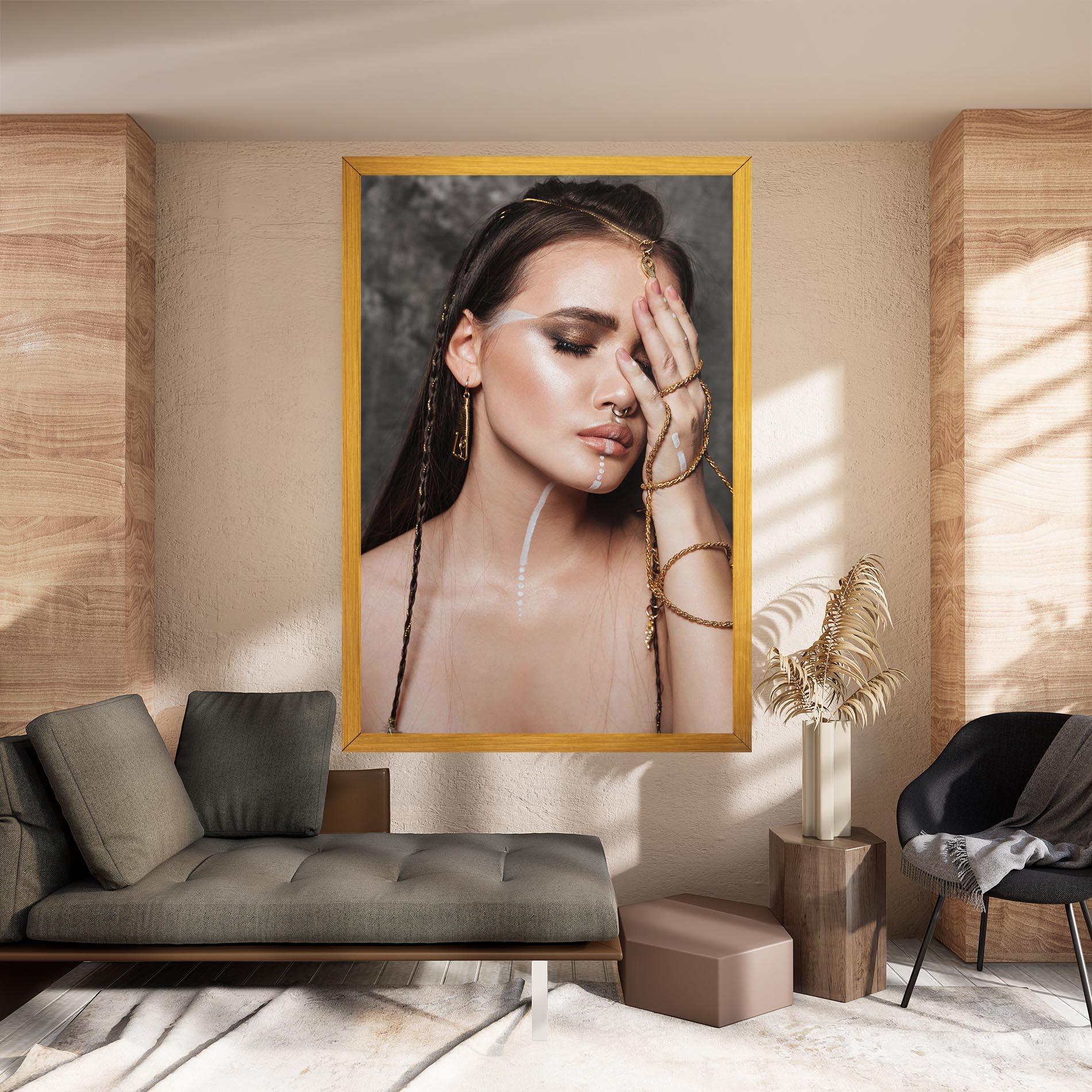 Obraz na Płótnie Gold Hand Accessory mockup 8