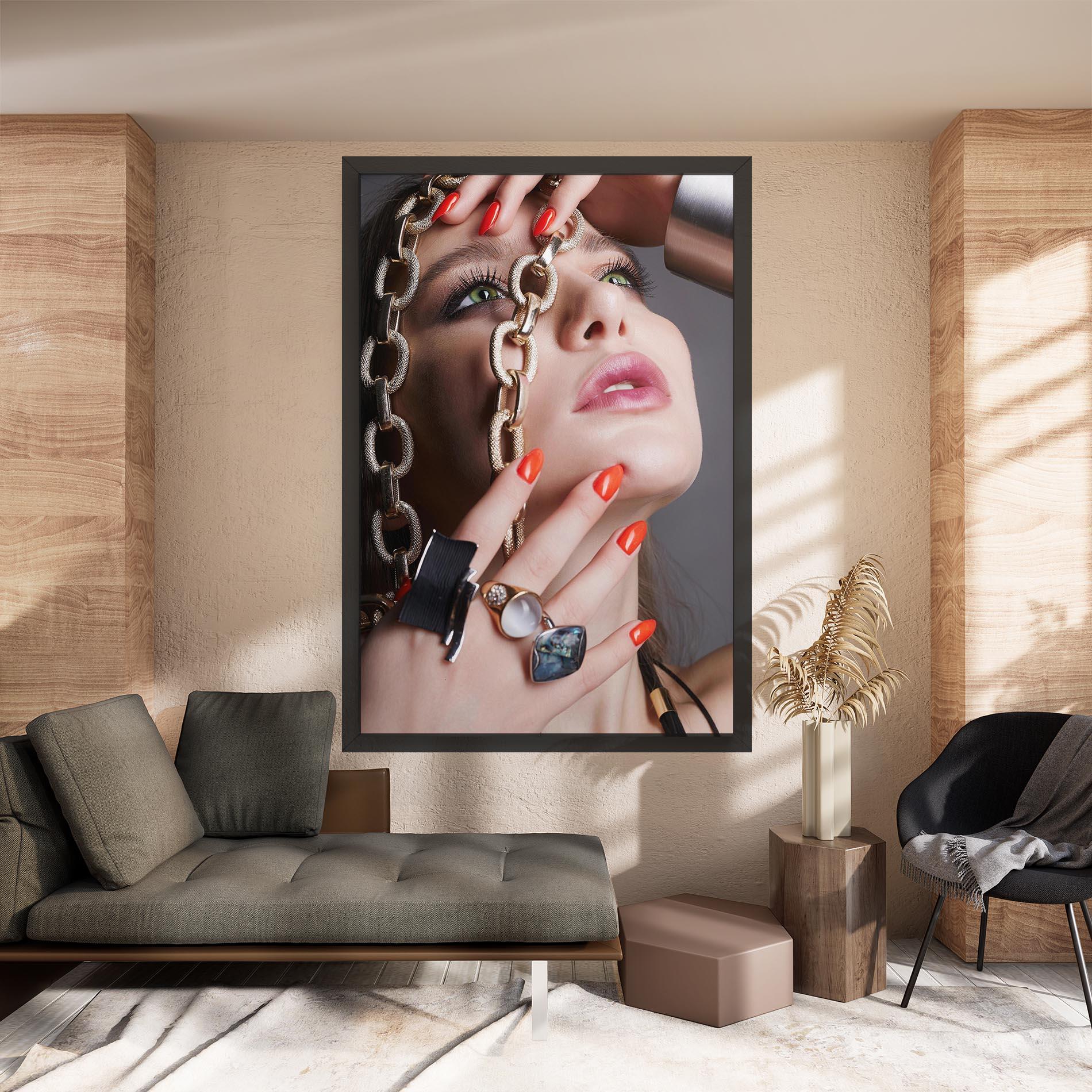 Obraz na Płótnie Big Chain Woman mockup 8