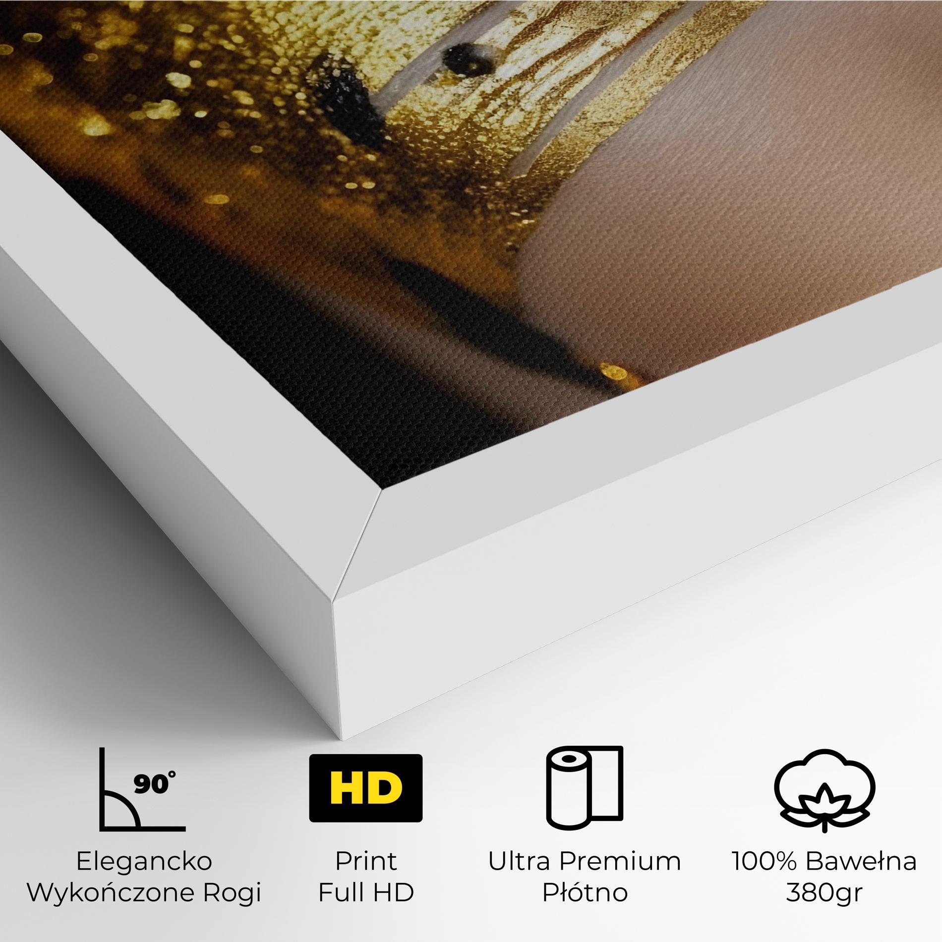 Obraz na Płótnie Black Gold Eyeliner mockup 4