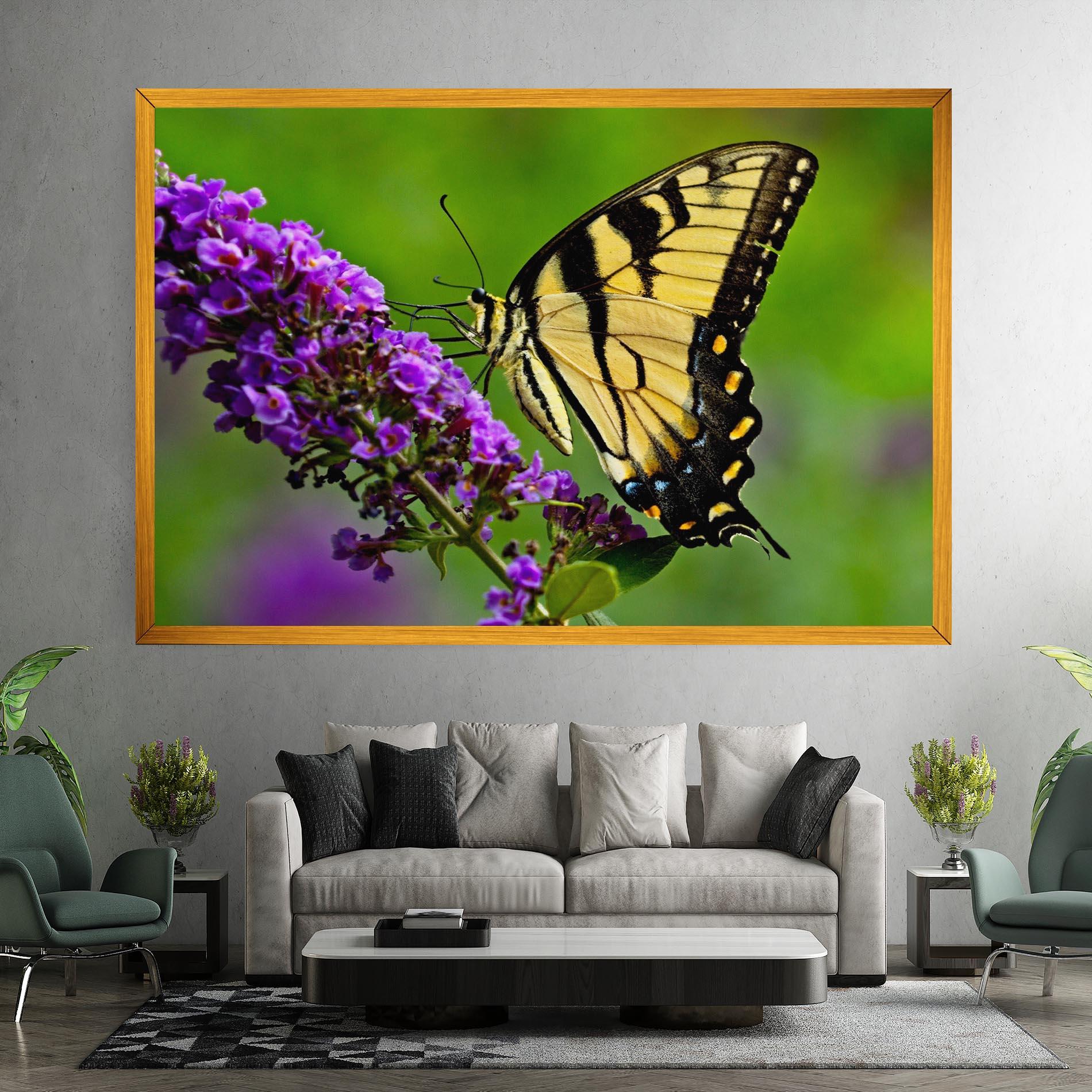 Obraz na Płótnie Cream Wild Butterfly mockup 7