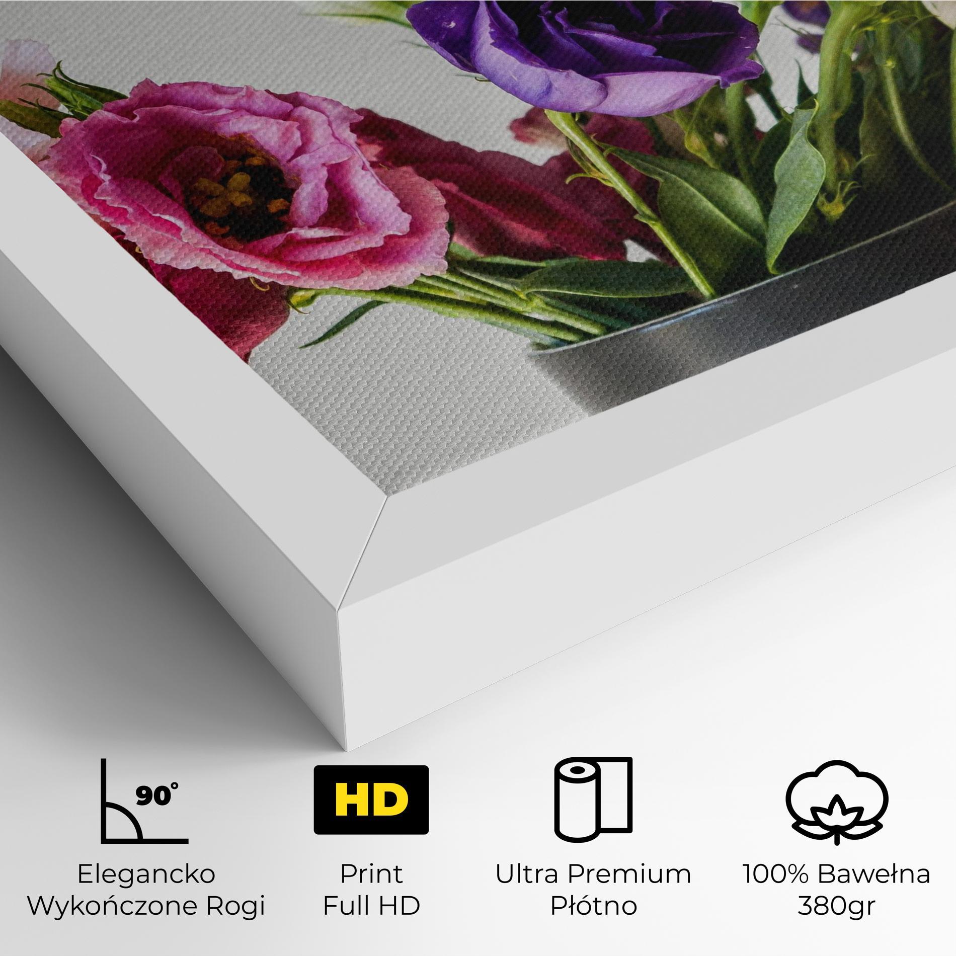 Obraz na Płótnie Flowers In Vase mockup 4