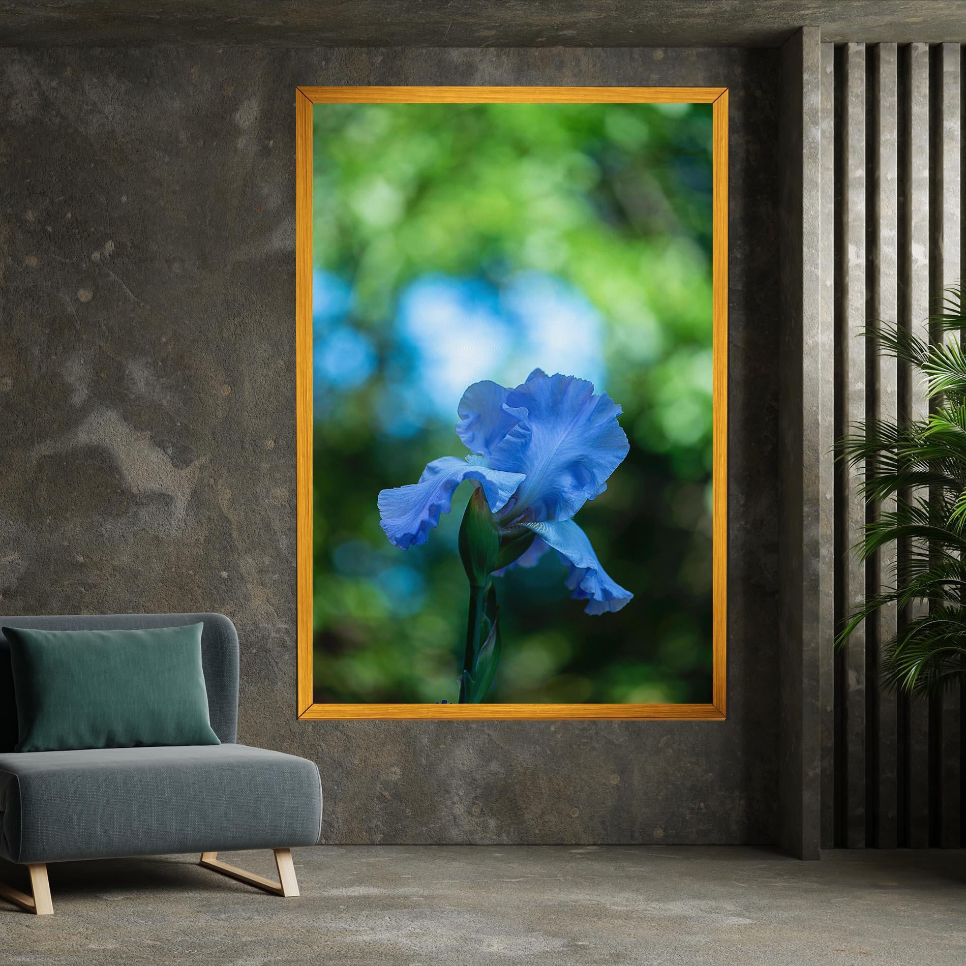 Obraz na Płótnie Blue Iris In The Garden mockup 7