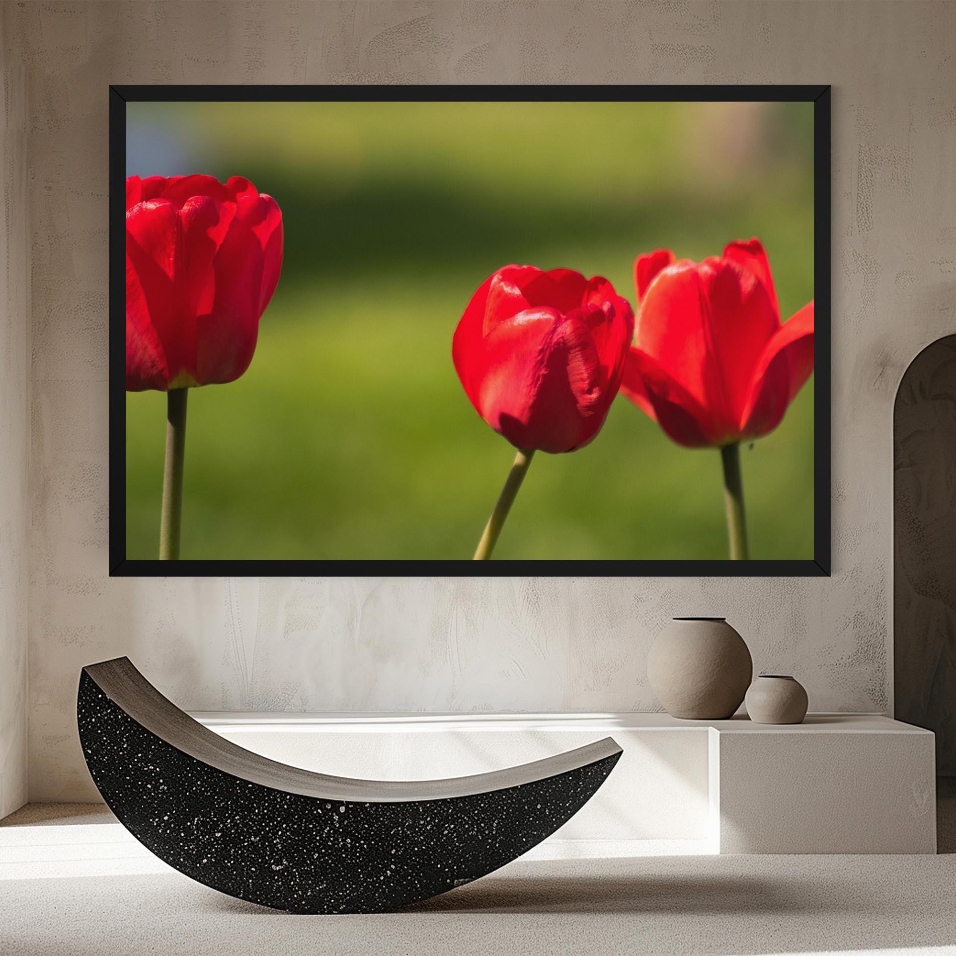Obraz na Płótnie 3 Red Tulips mockup 8