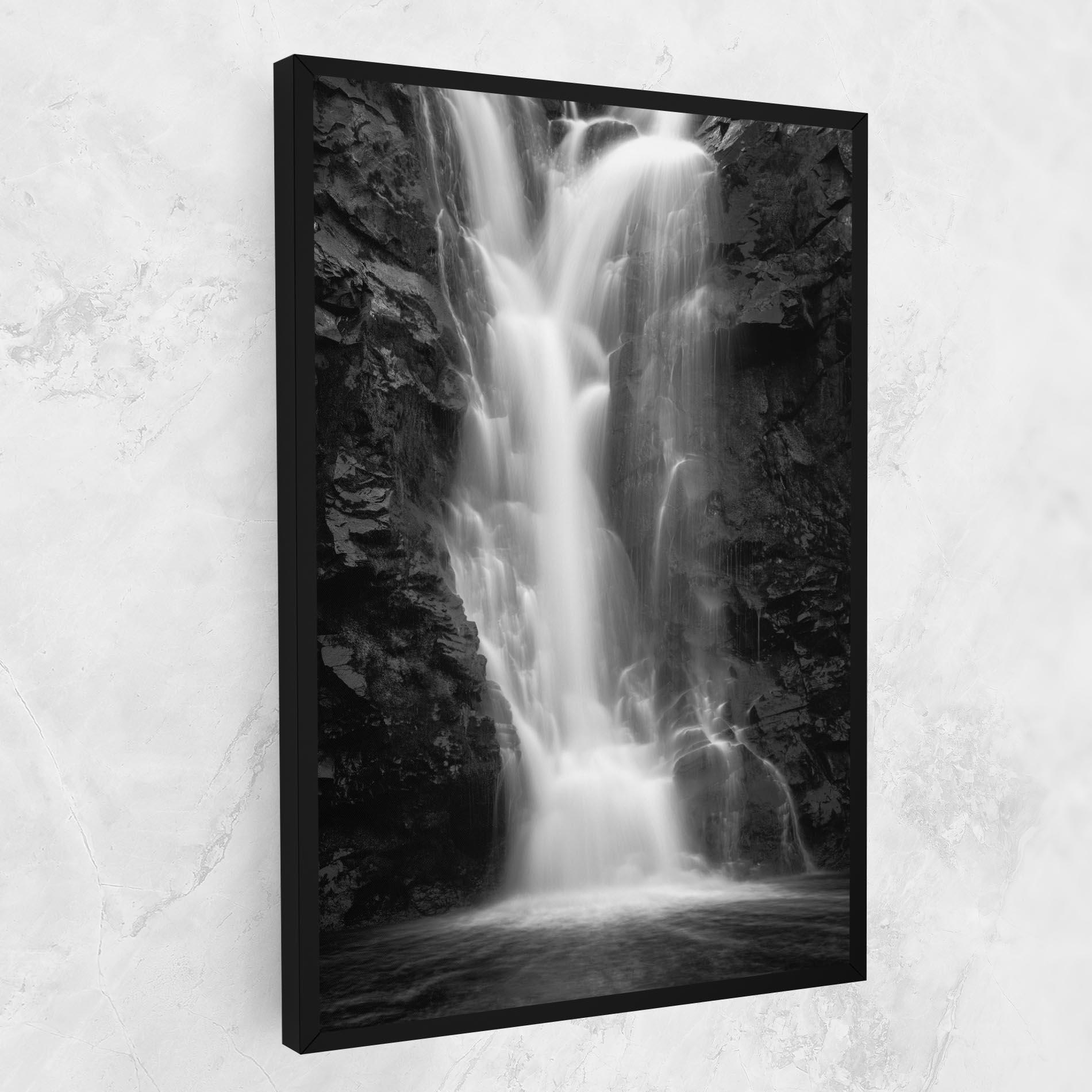 Obraz na Płótnie Black Rock Waterfall View mockup 1