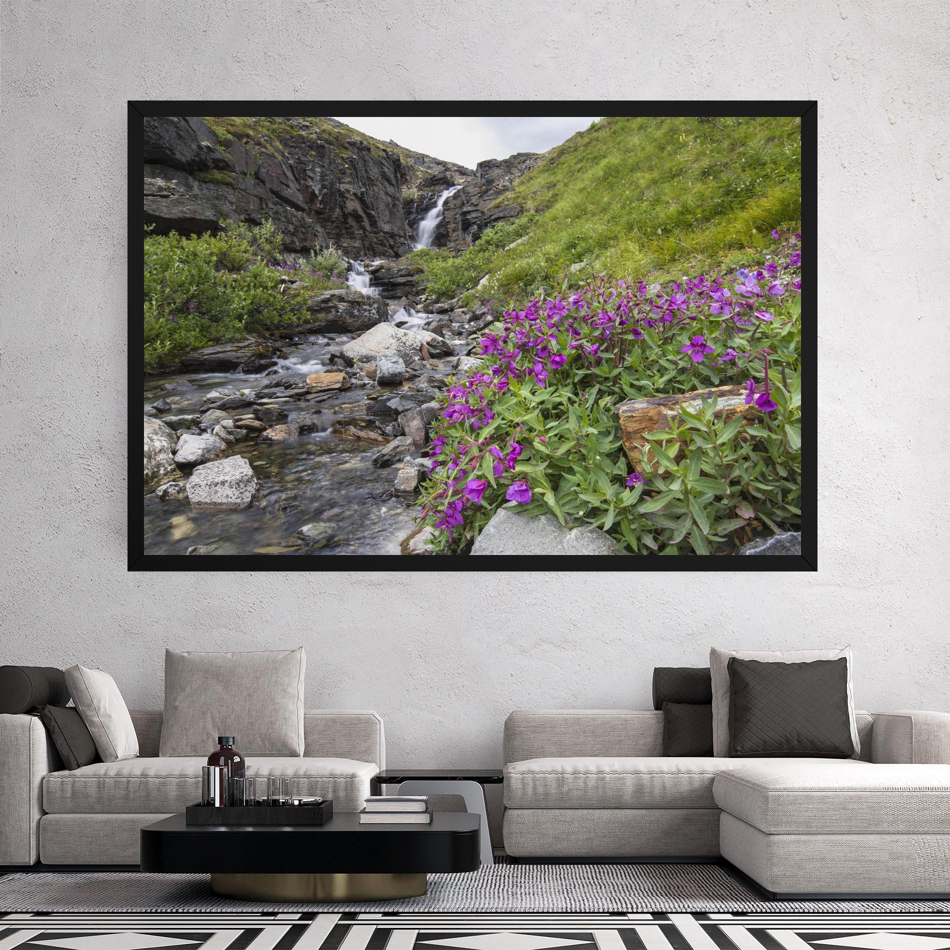 Obraz na Płótnie Purple Flowers Waterfall mockup 2
