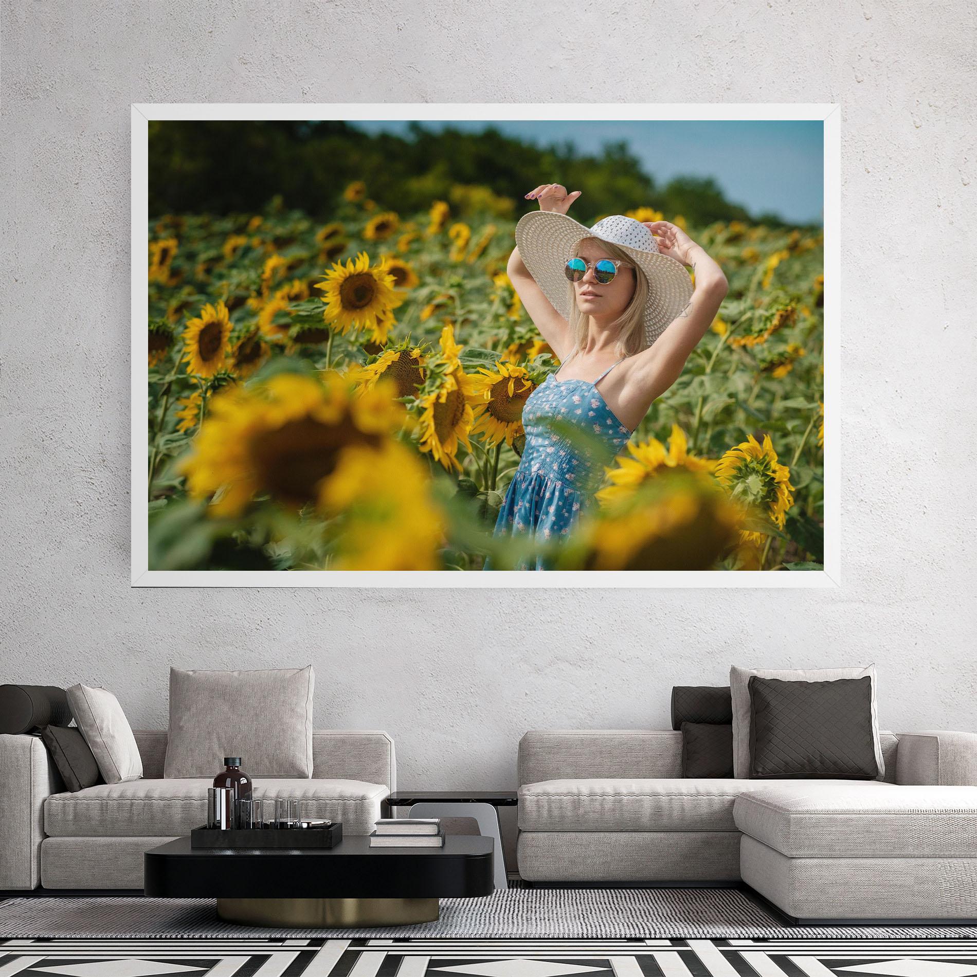 Obraz na Płótnie Model Posing mockup 2