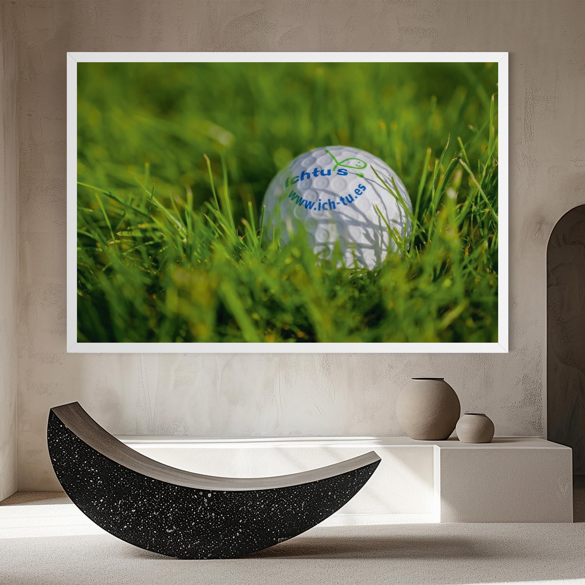Obraz na Płótnie Golf Ball In Grass mockup 8