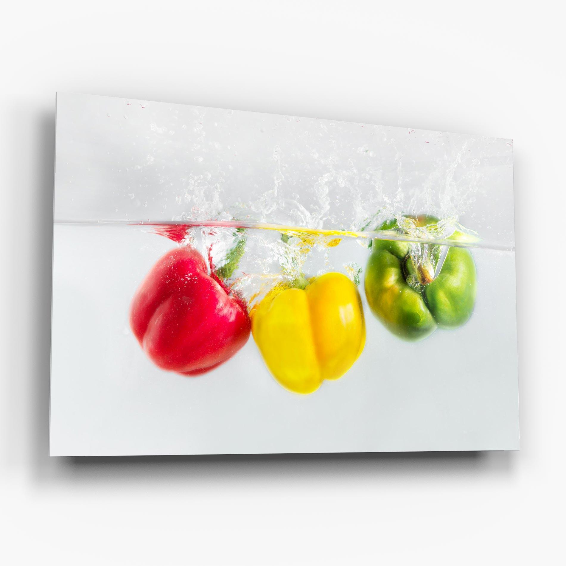 Obraz na Szkle Bellpepper In Water mockup 6