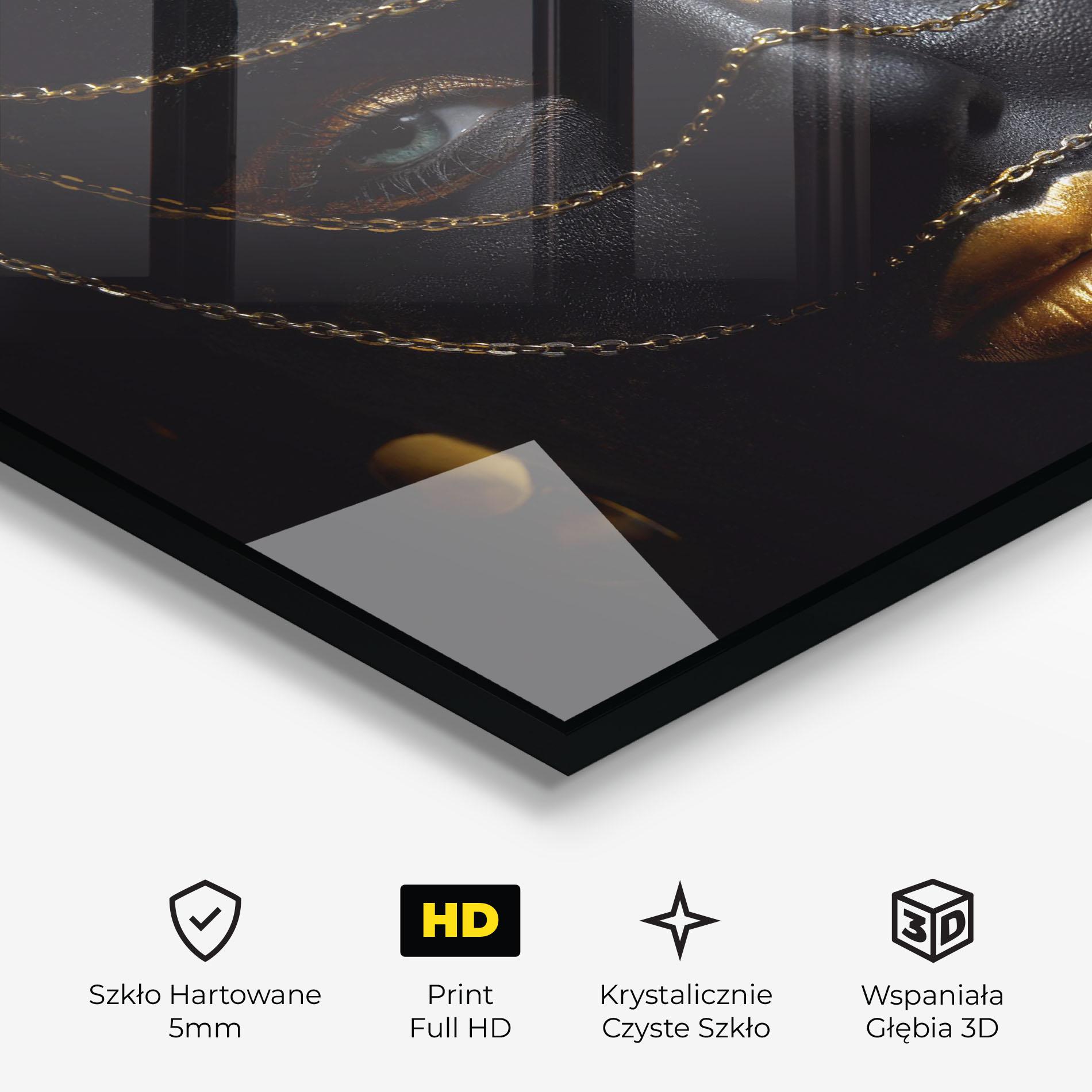 Obraz na Szkle Gold Chain Green Eyes mockup 3