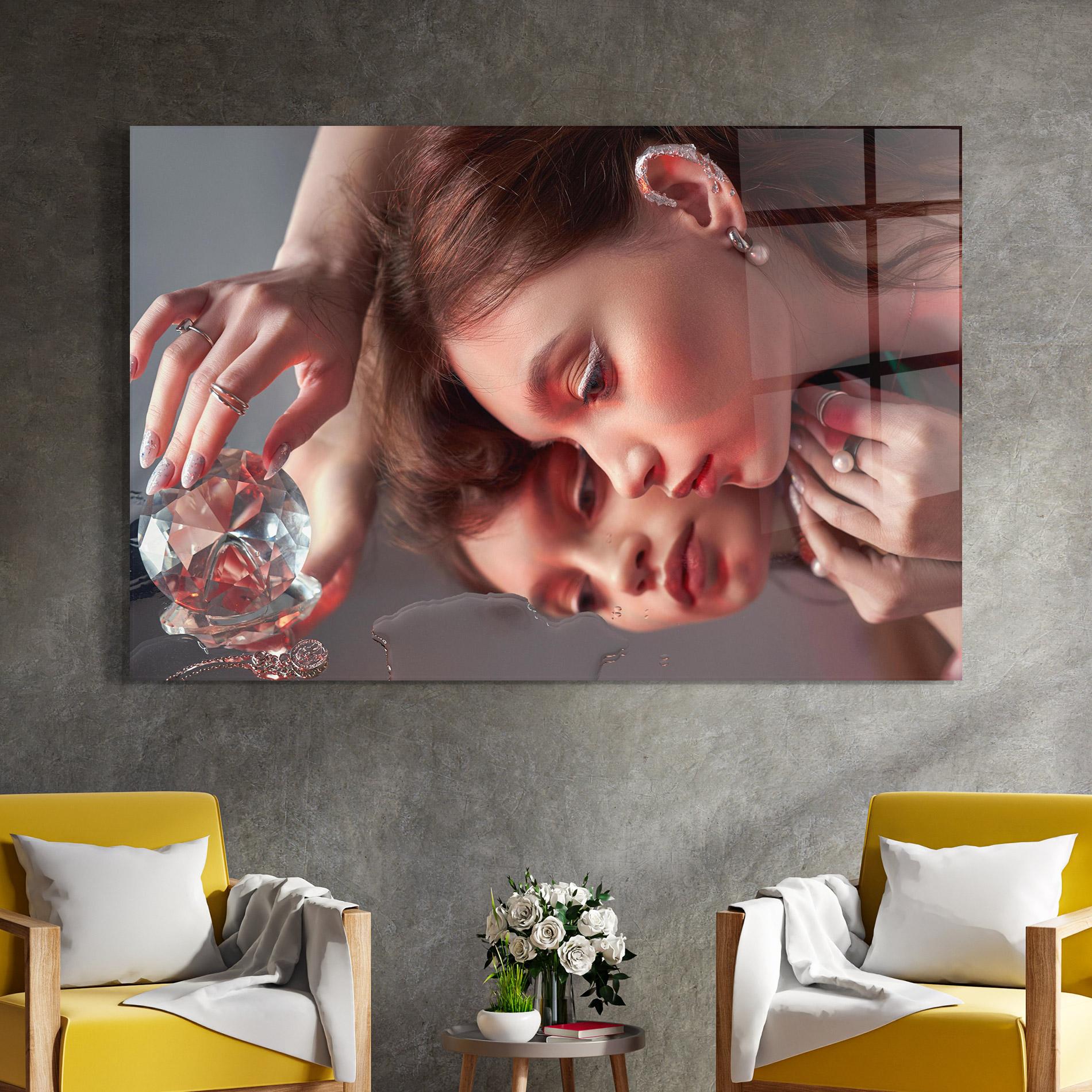 Obraz na Szkle Big Diamond Hand mockup 4