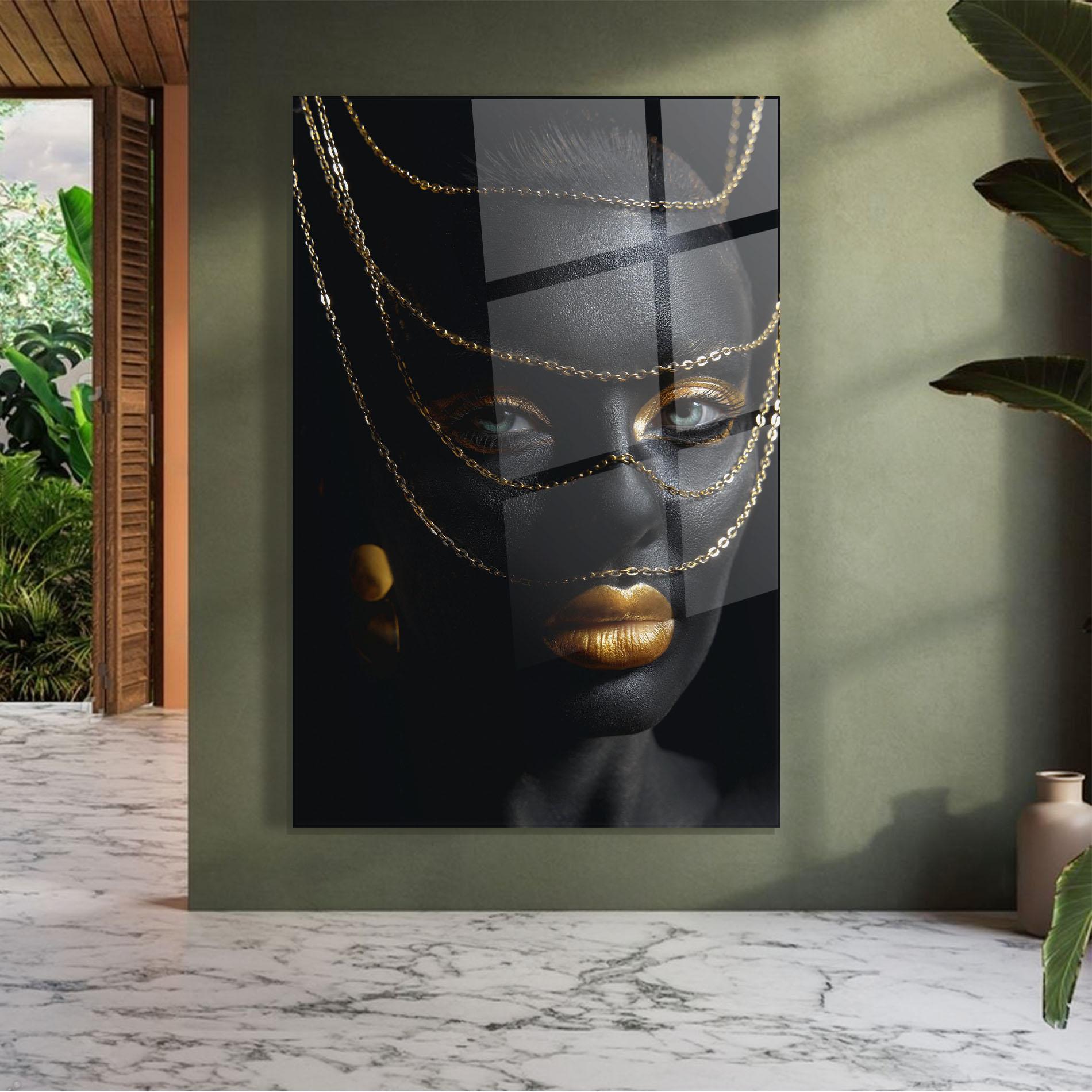 Obraz na Szkle Gold Chain Green Eyes mockup 7