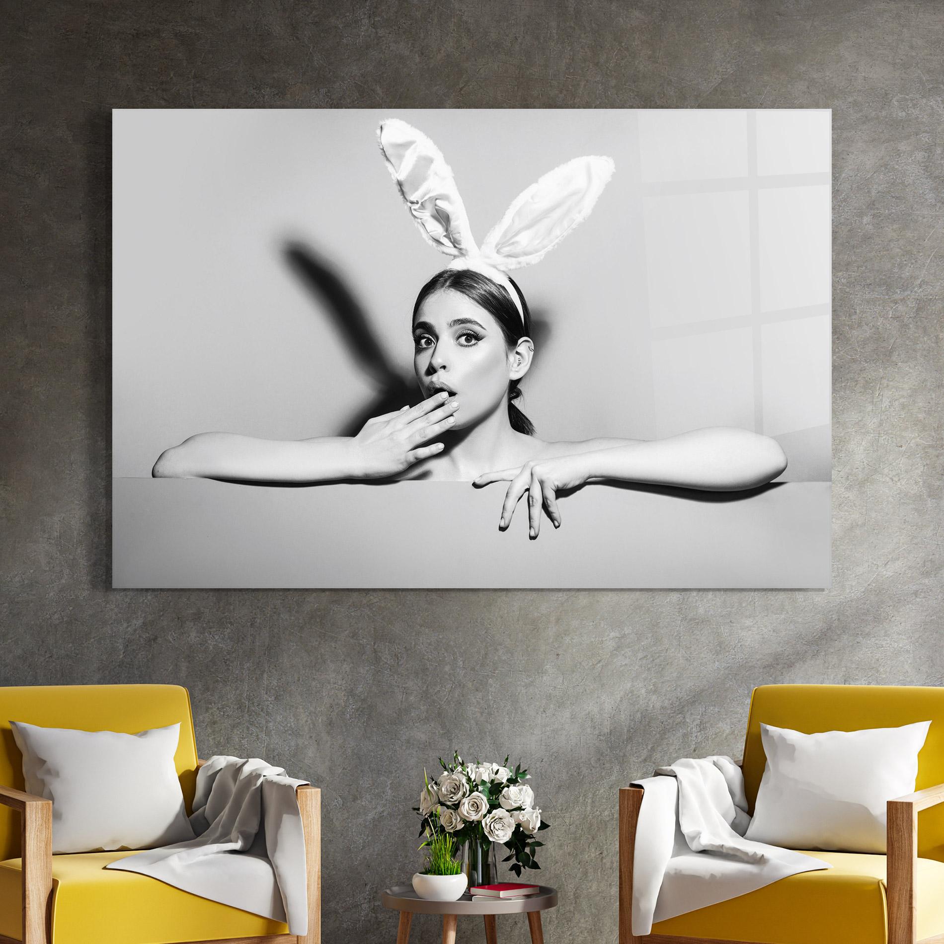 Obraz na Szkle Bunny Ears Peeking mockup 4