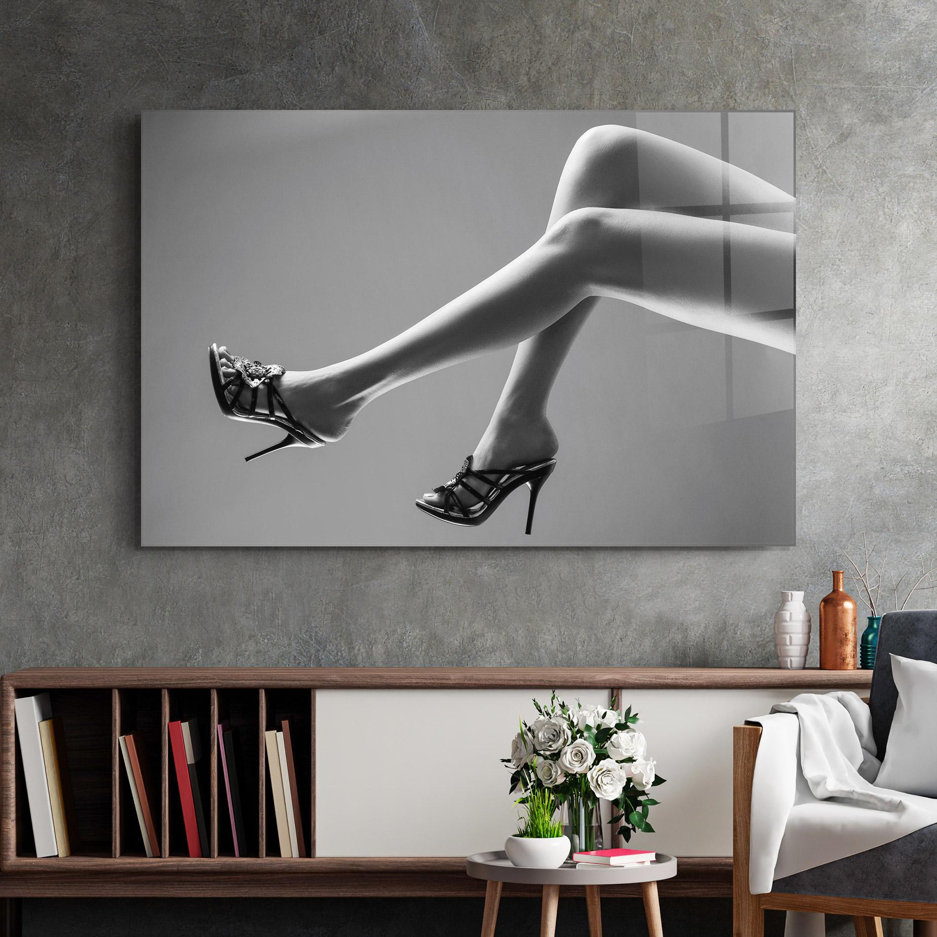 Obraz na Szkle Black Shoes On Grey mockup 2