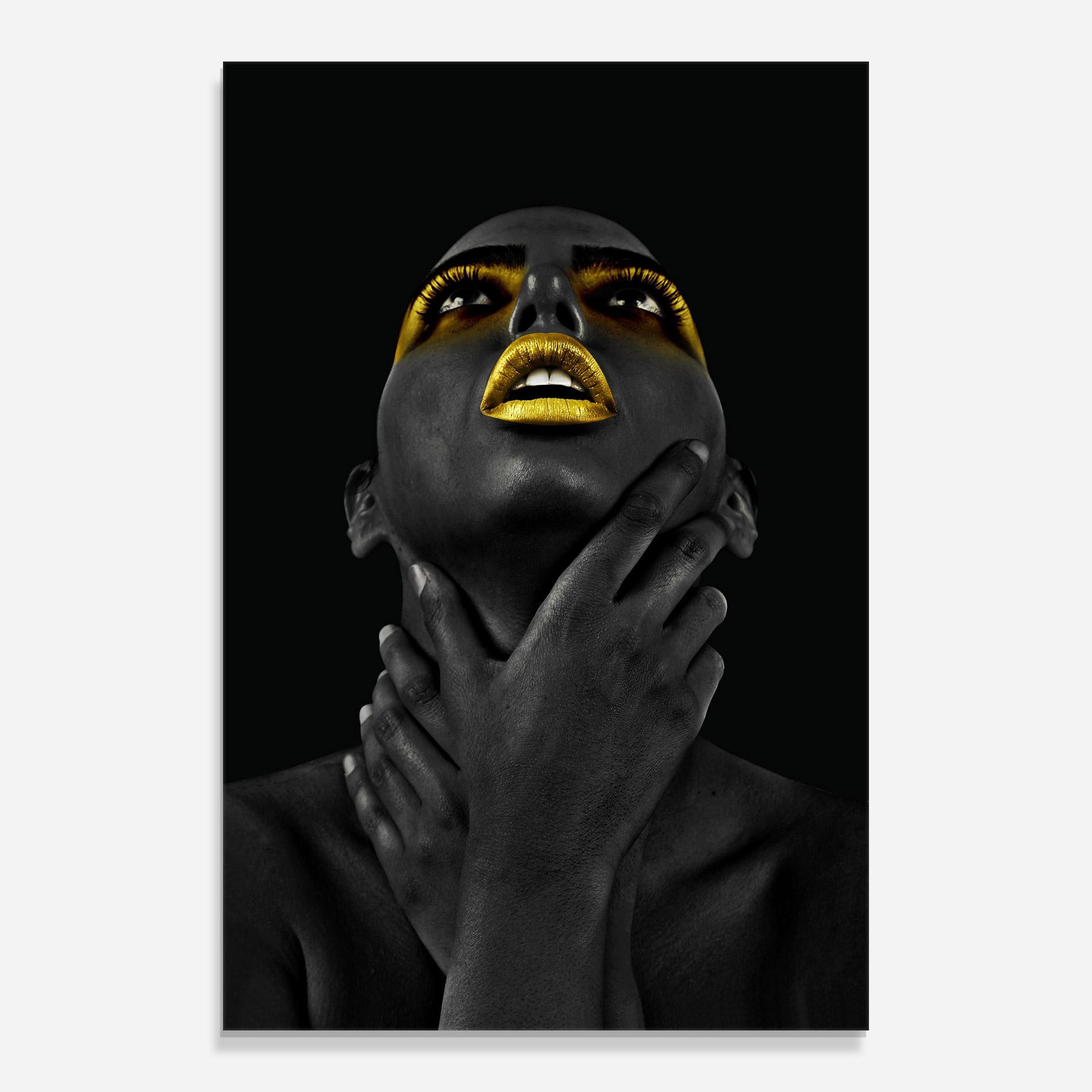 Obraz na Szkle Golden Lips Women mockup 0