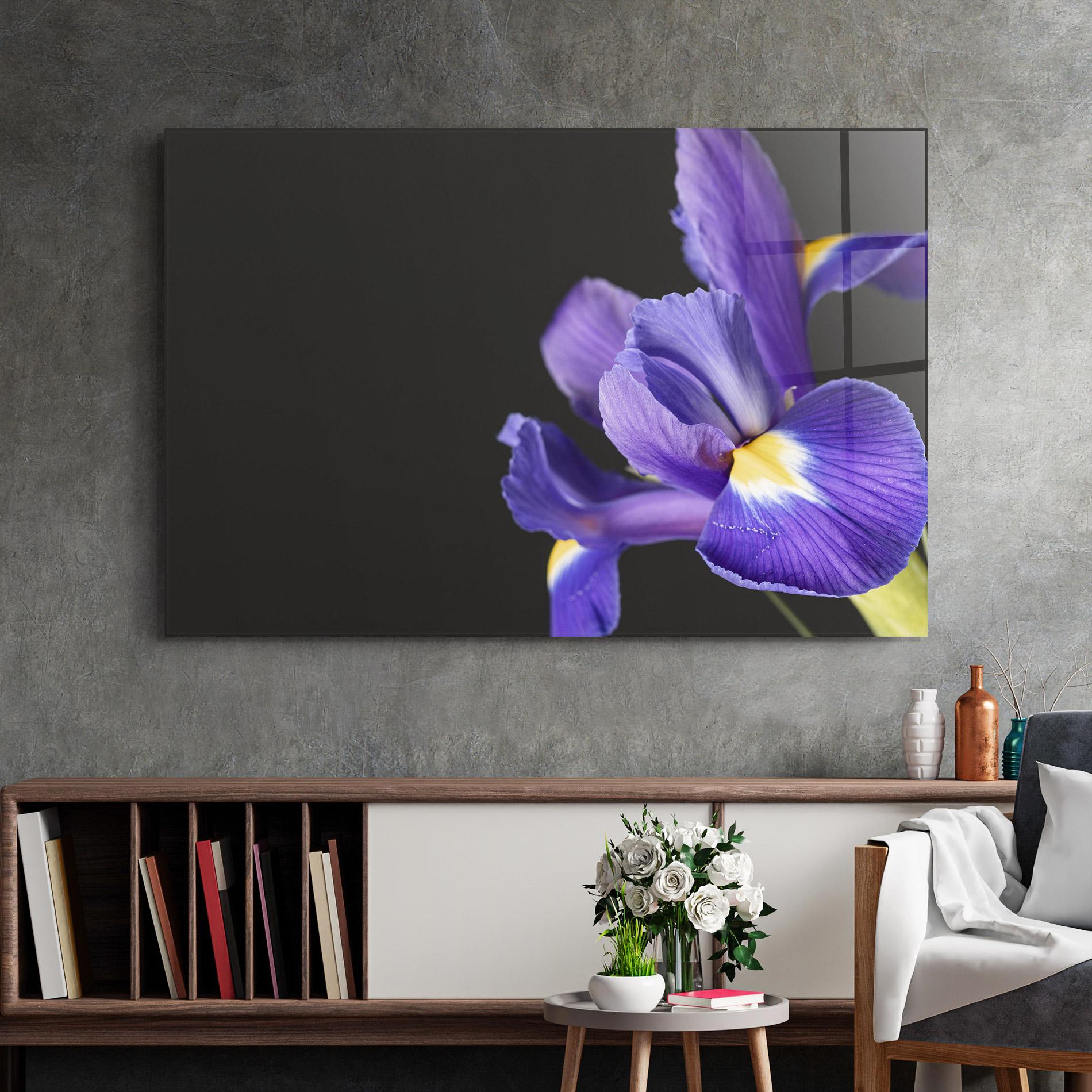 Obraz na Szkle Iris On Black mockup 2