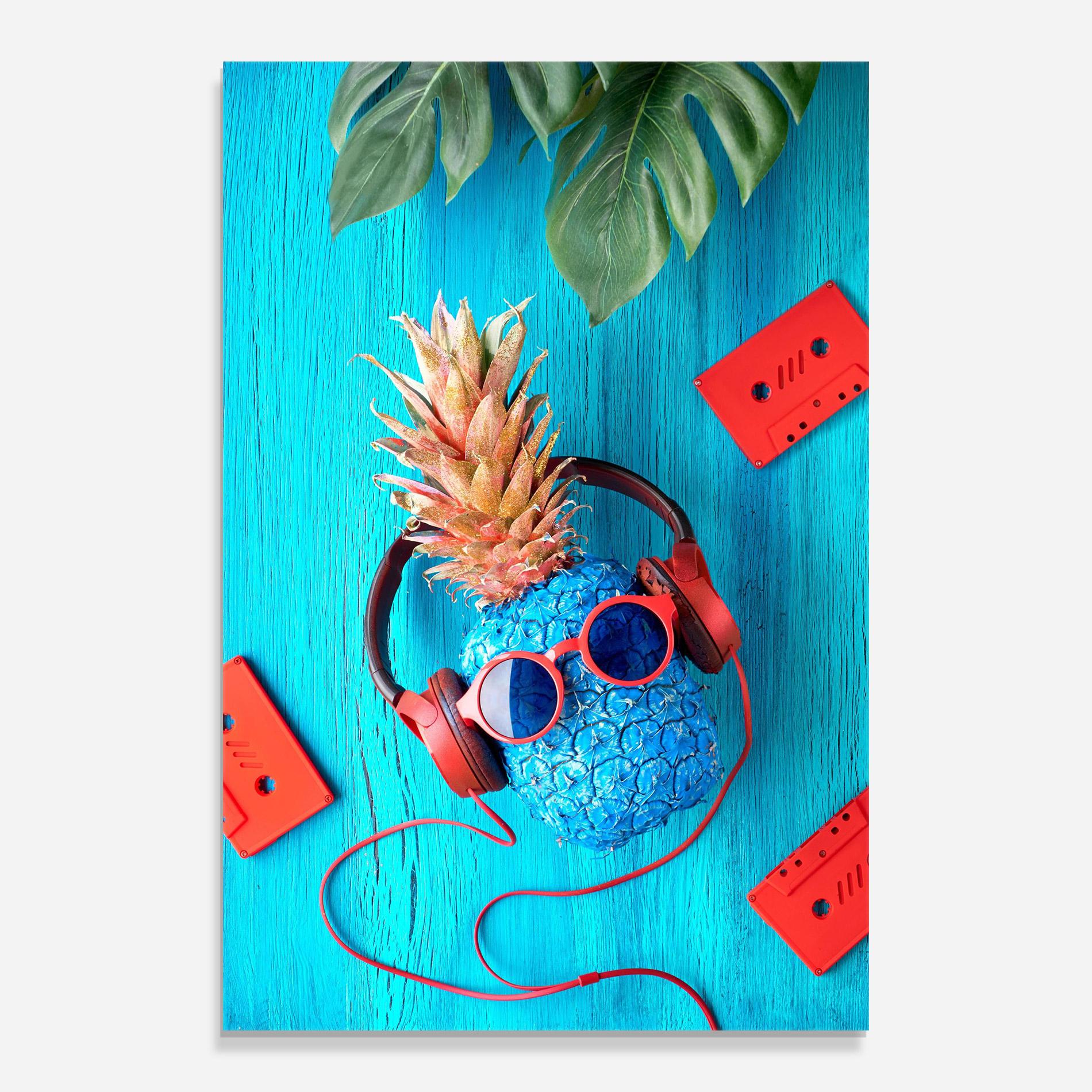 Obraz na Szkle Pineapple On Blue mockup 0
